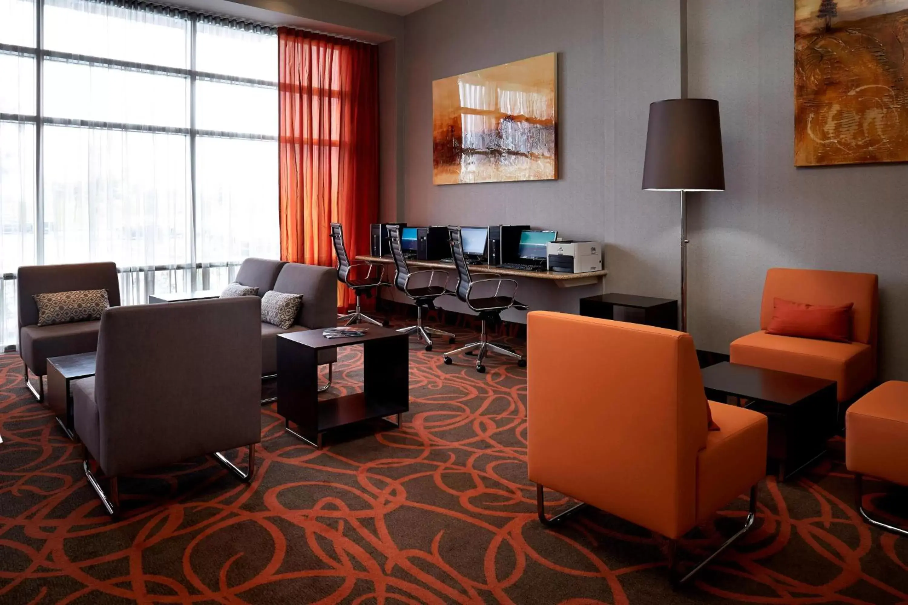 Business facilities in Residence Inn by Marriott Montreal Airport