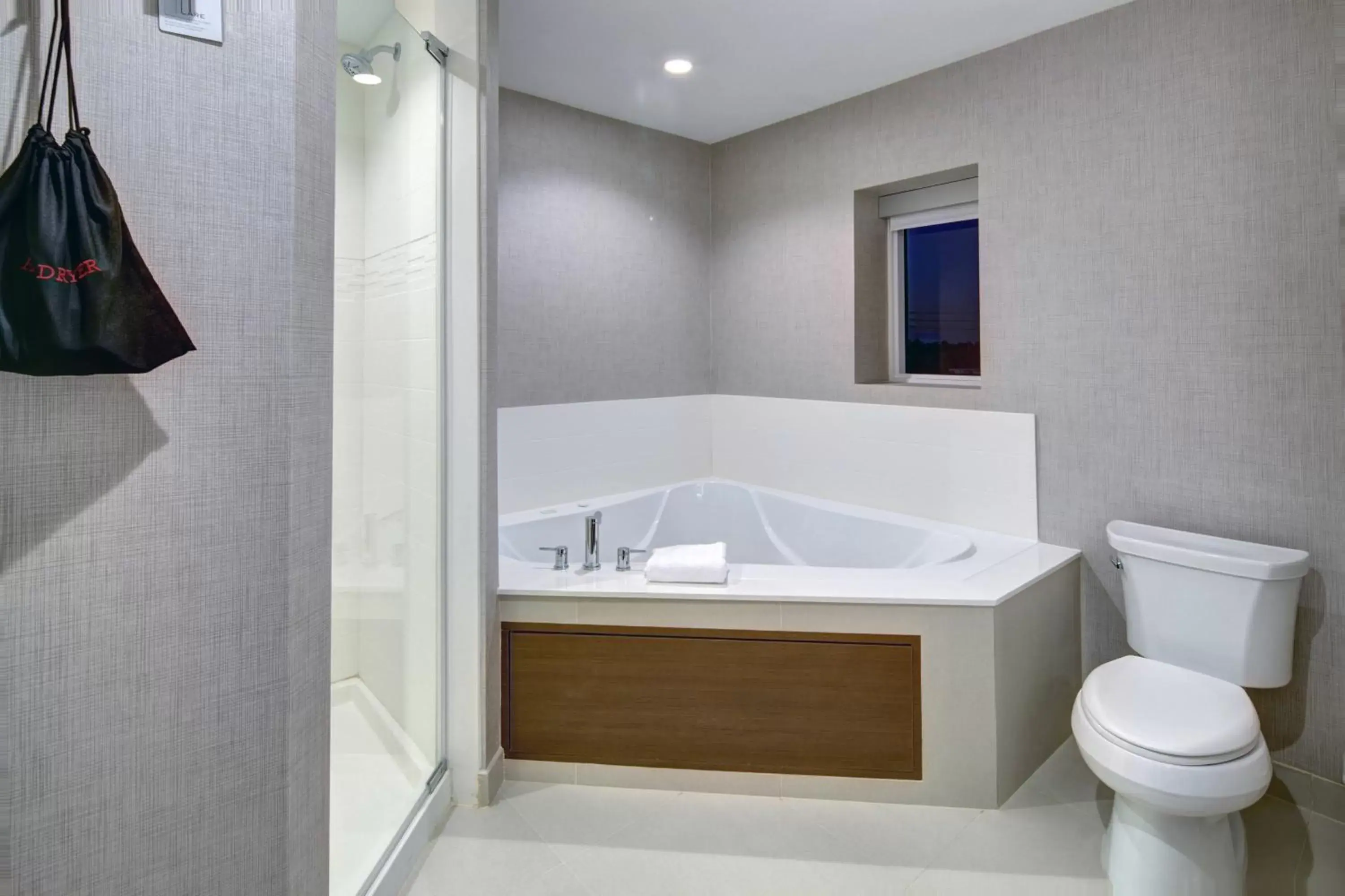 Bedroom, Bathroom in Residence Inn Fort Lauderdale Coconut Creek