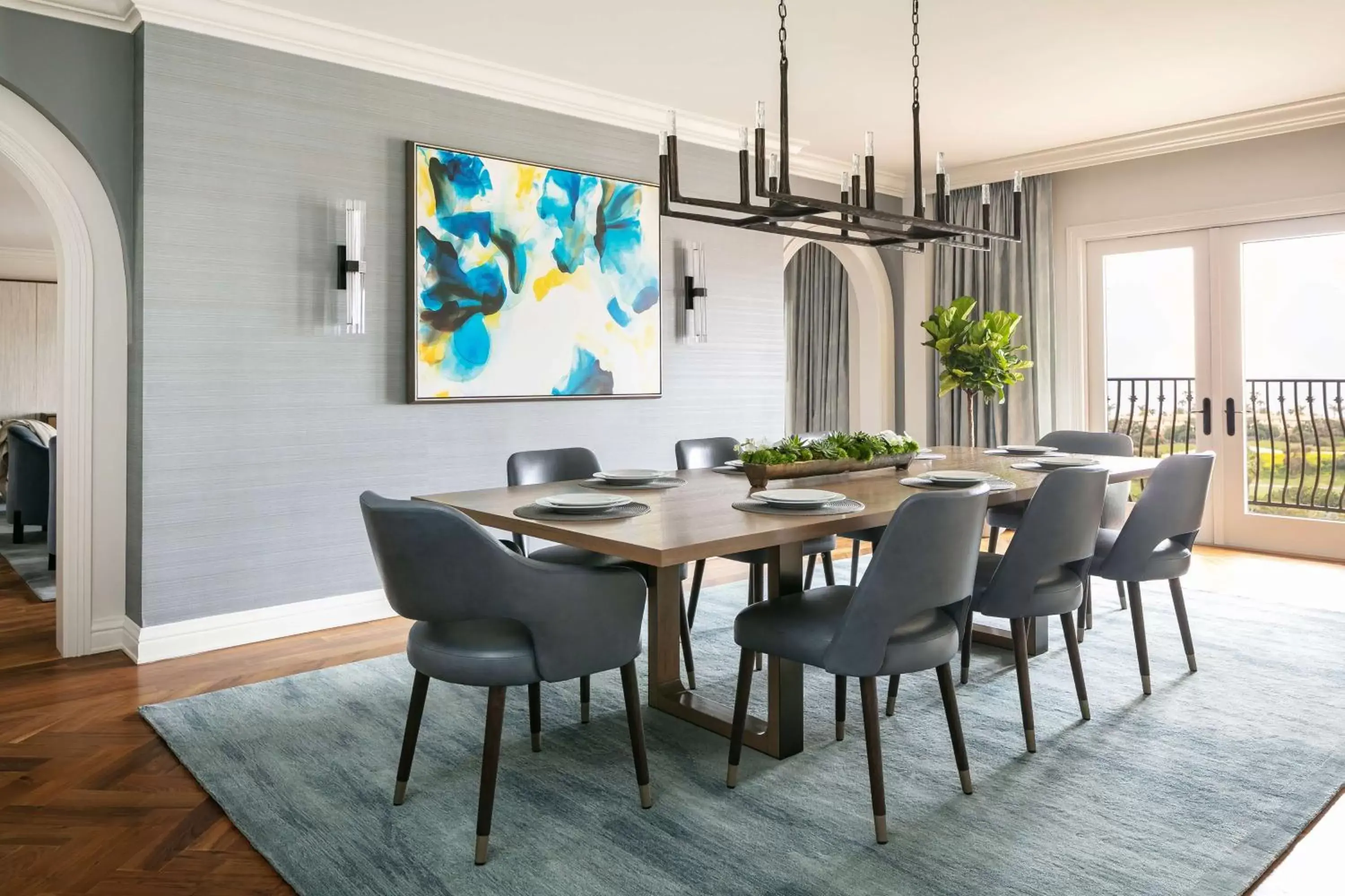 Living room, Dining Area in Waldorf Astoria Monarch Beach Resort & Club