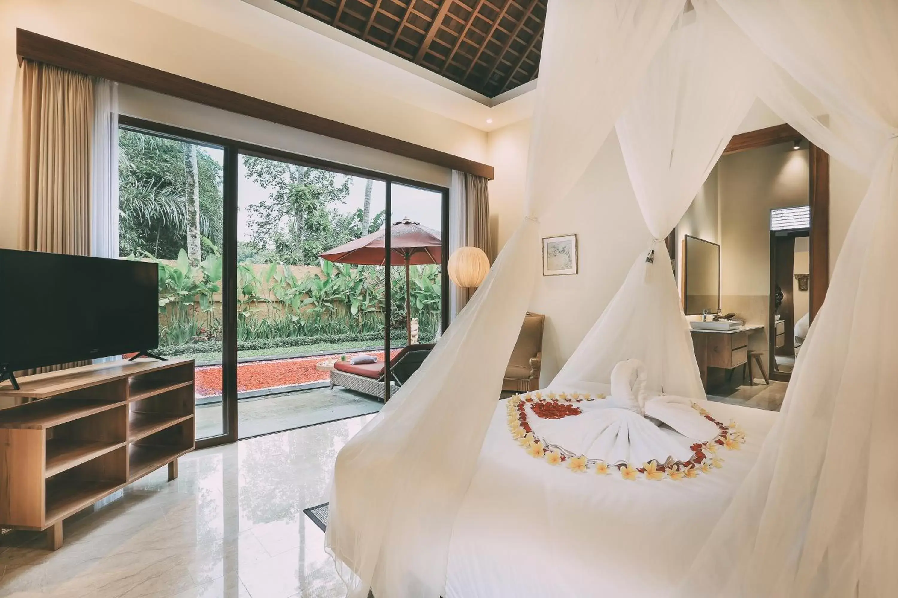 View (from property/room), Bed in Puri Sebali Resort