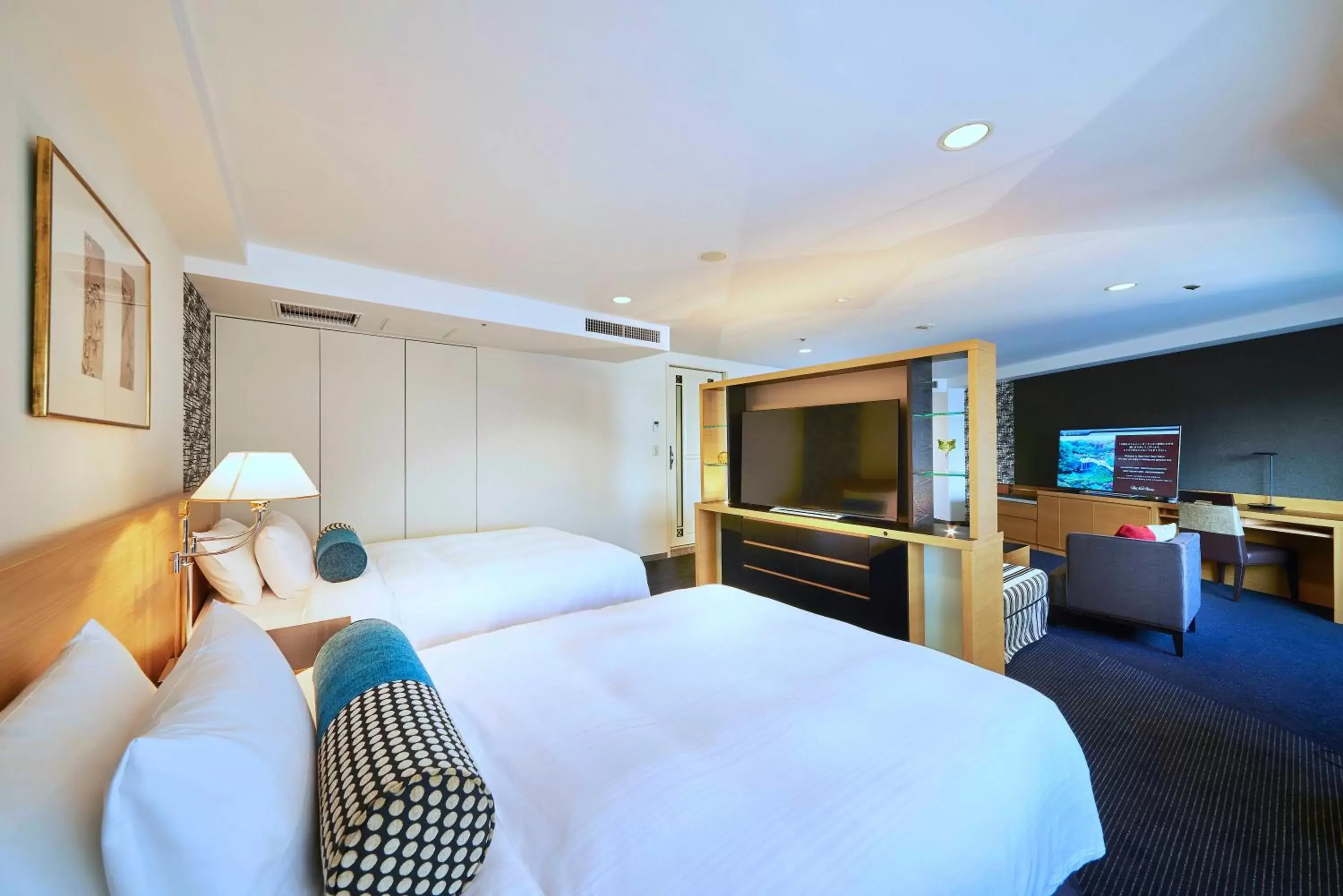 Photo of the whole room, Bed in Hotel New Otani Tokyo Garden Tower Photo of the whole room, Bed in Hotel New Otani Tokyo Garden Tower