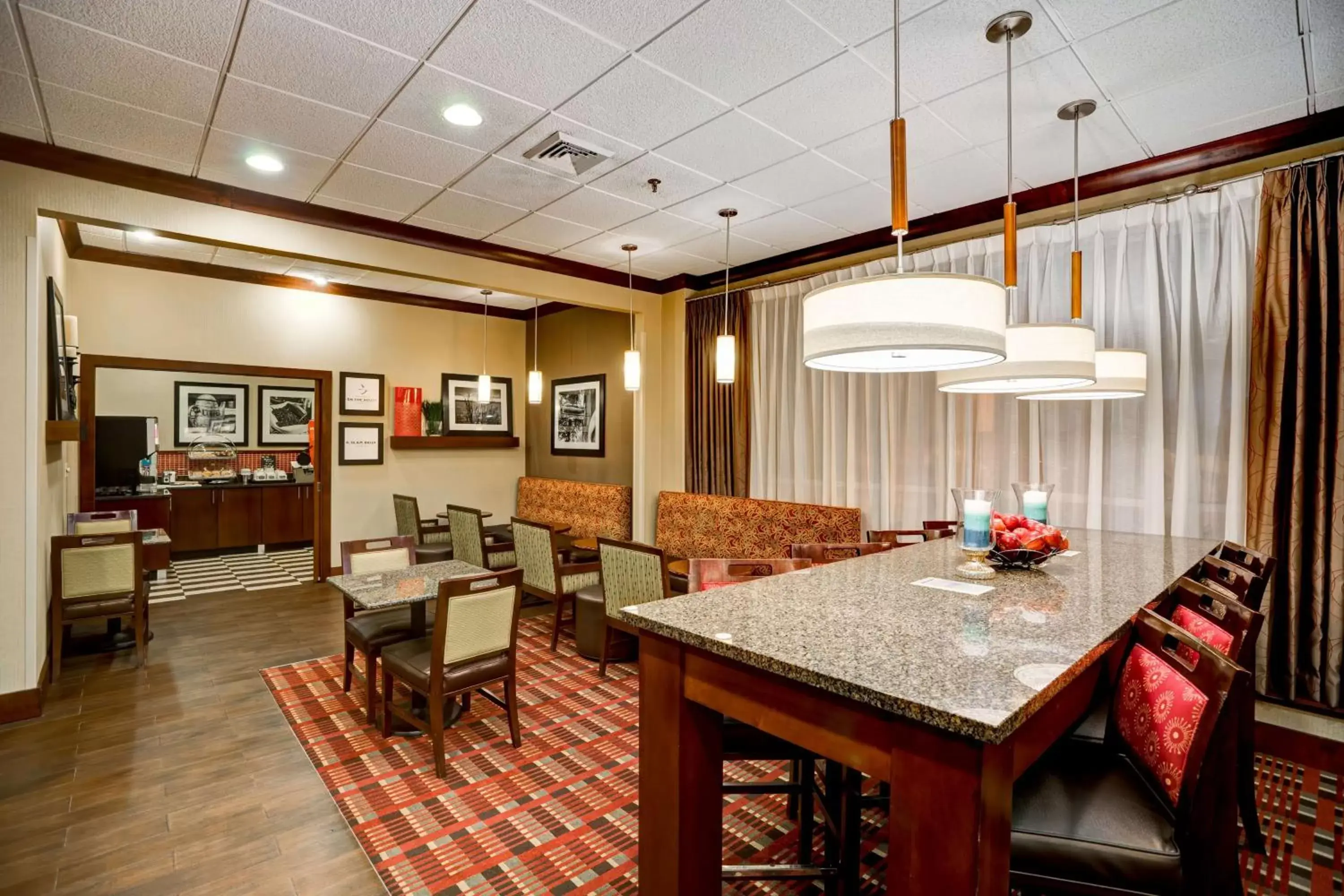 Breakfast, Restaurant/Places to Eat in Hampton Inn Baltimore/Glen Burnie