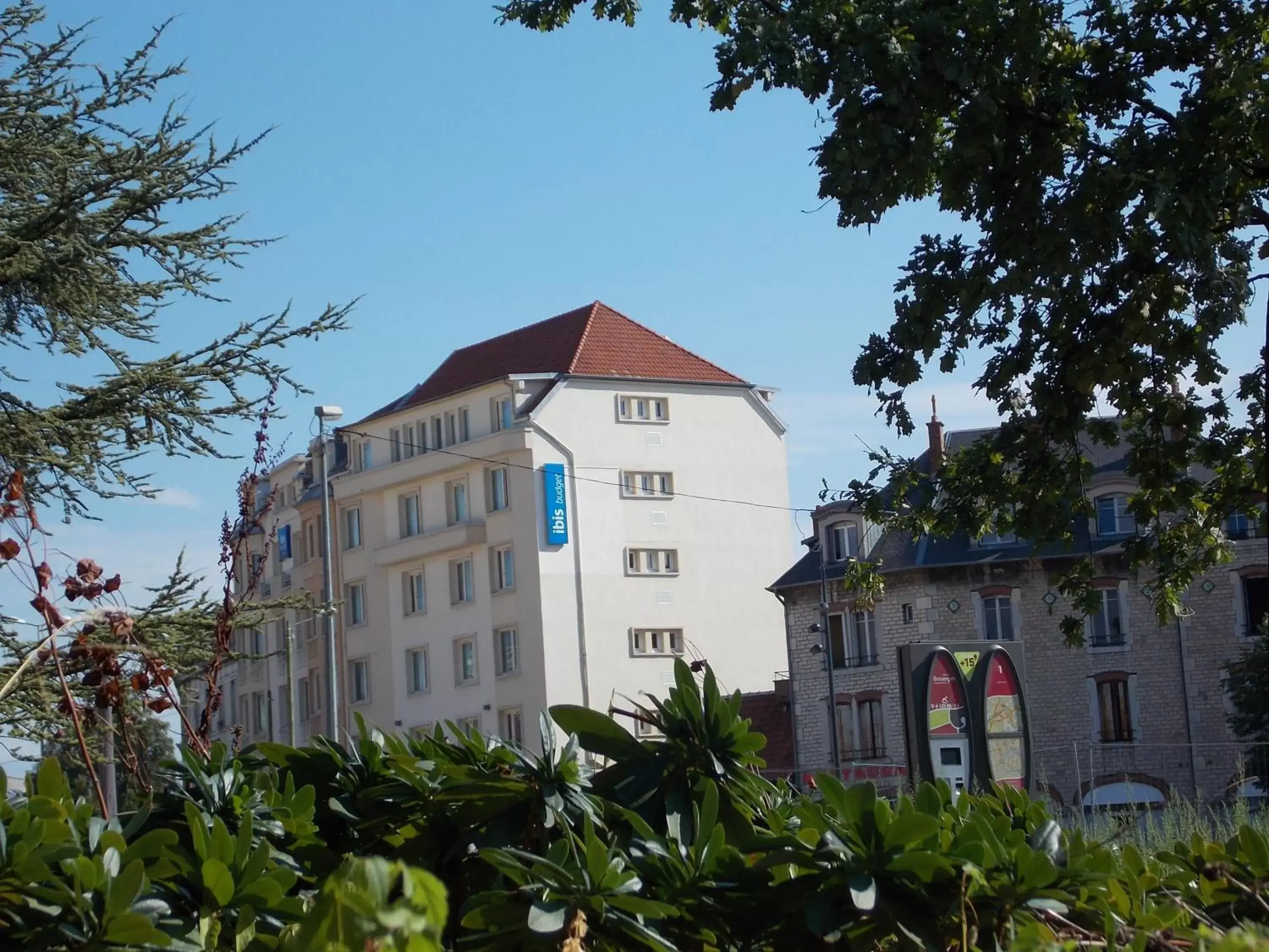 Facade/entrance, Property Building in ibis budget Besançon Centre Gare