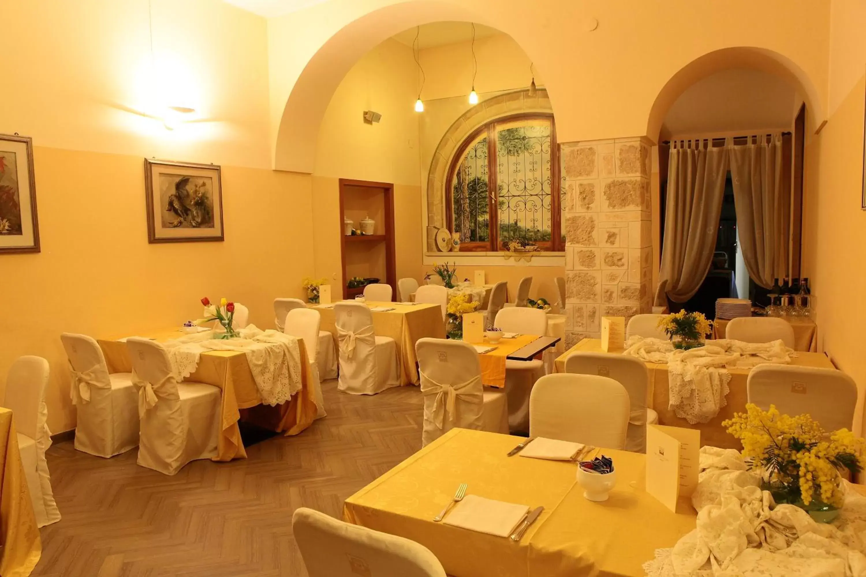 Restaurant/places to eat, Banquet Facilities in Park Hotel San Michele