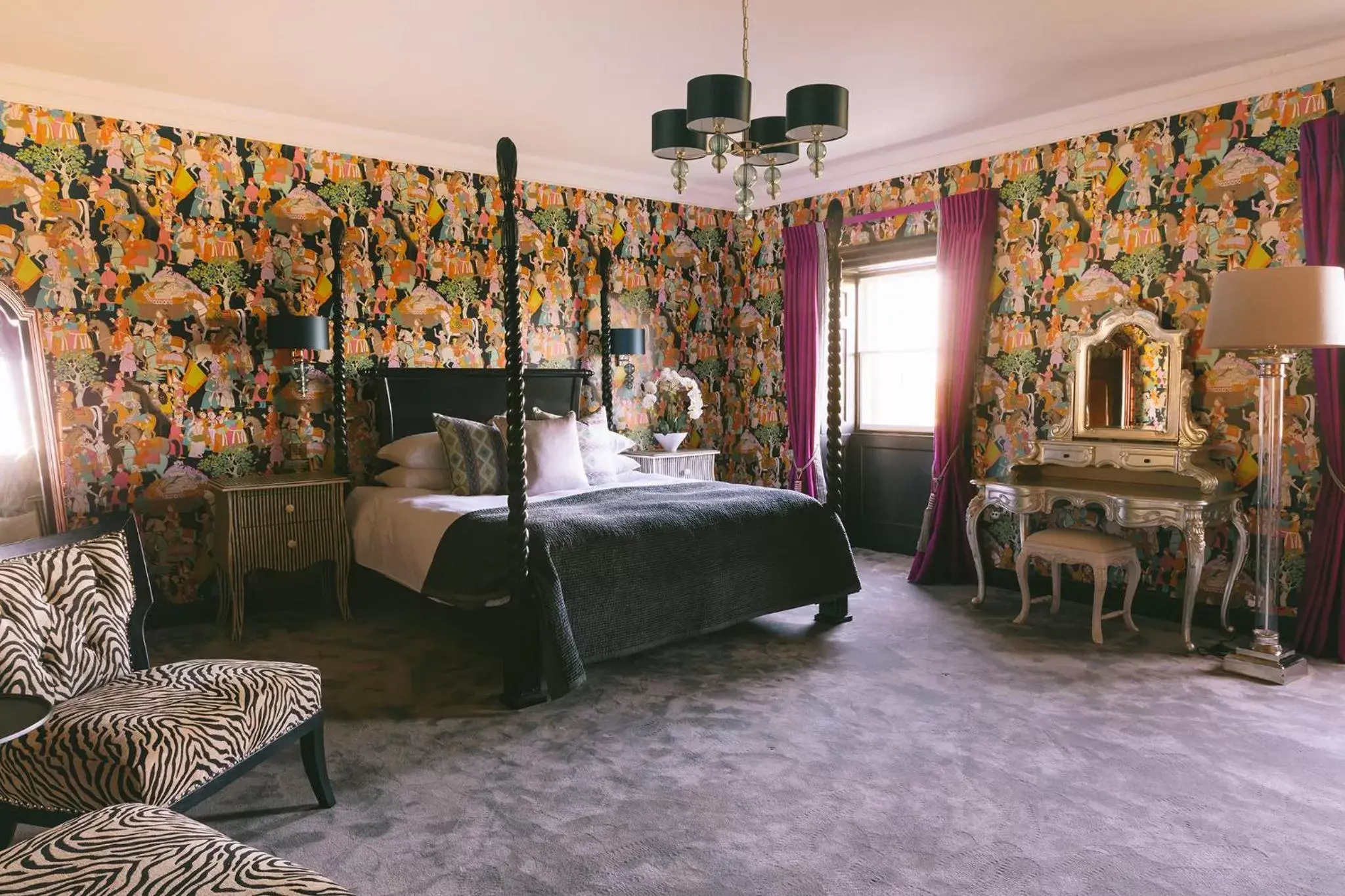 Bedroom in Charlton Hall Estate