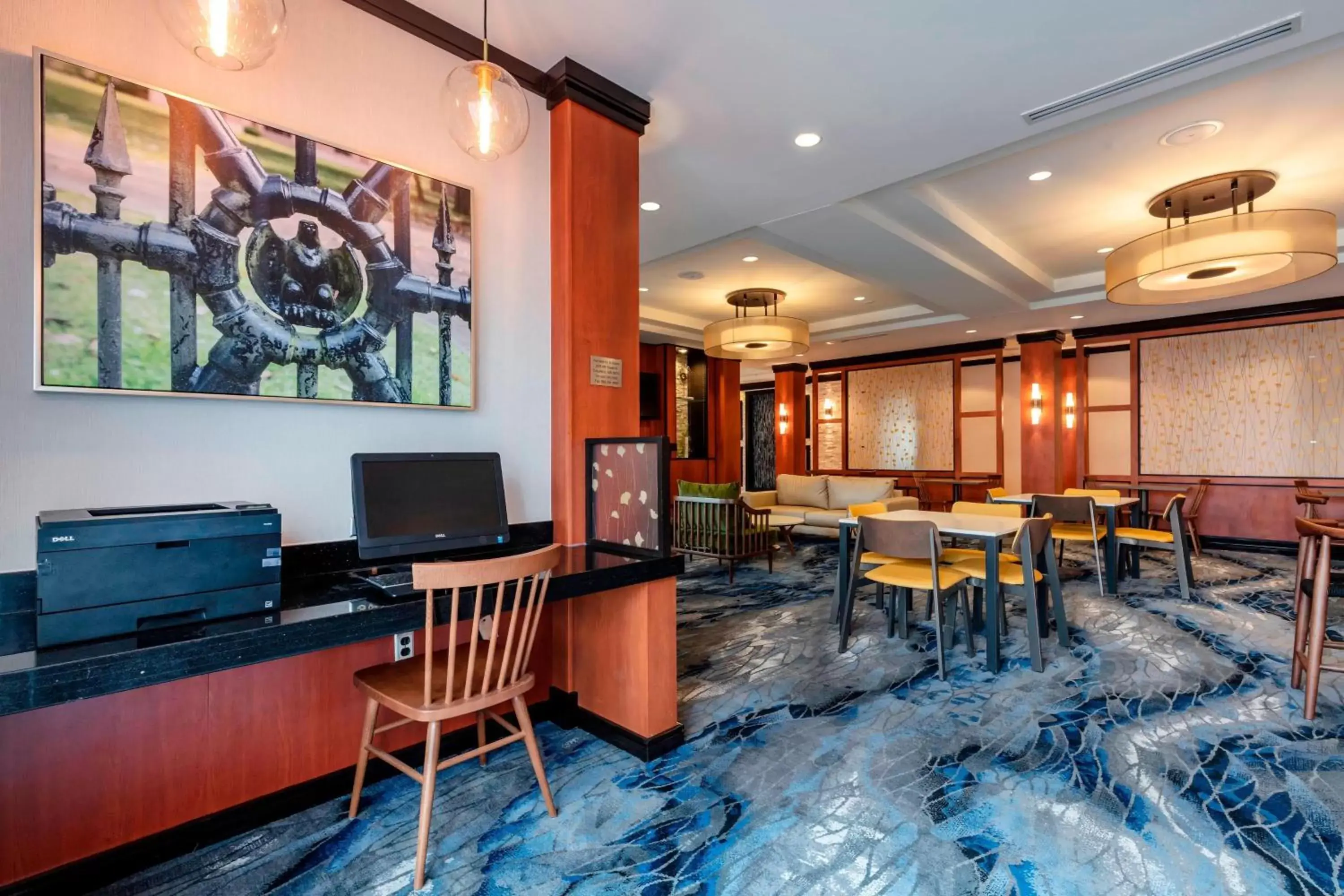 Business facilities in Fairfield Inn & Suites Columbus