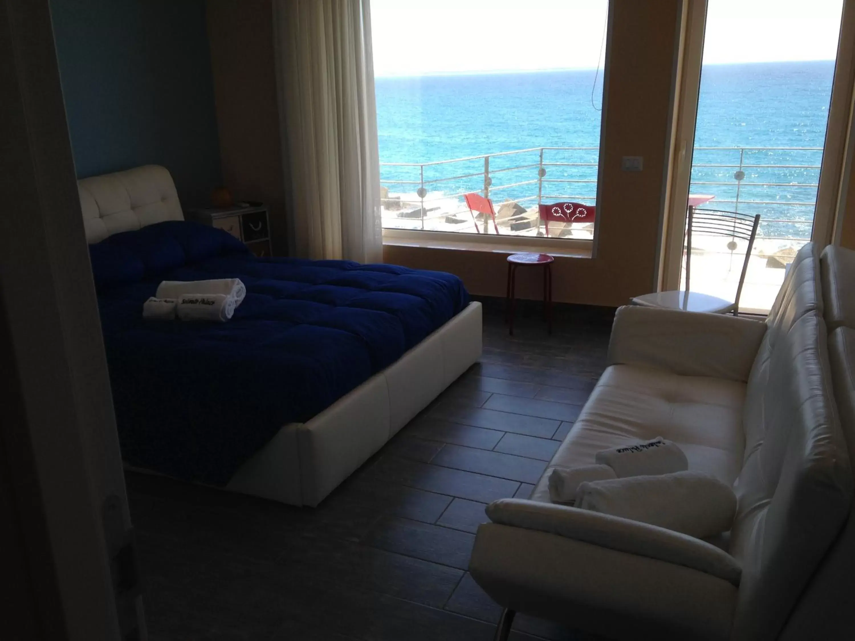 Sea View in Salento Palace Bed & Breakfast