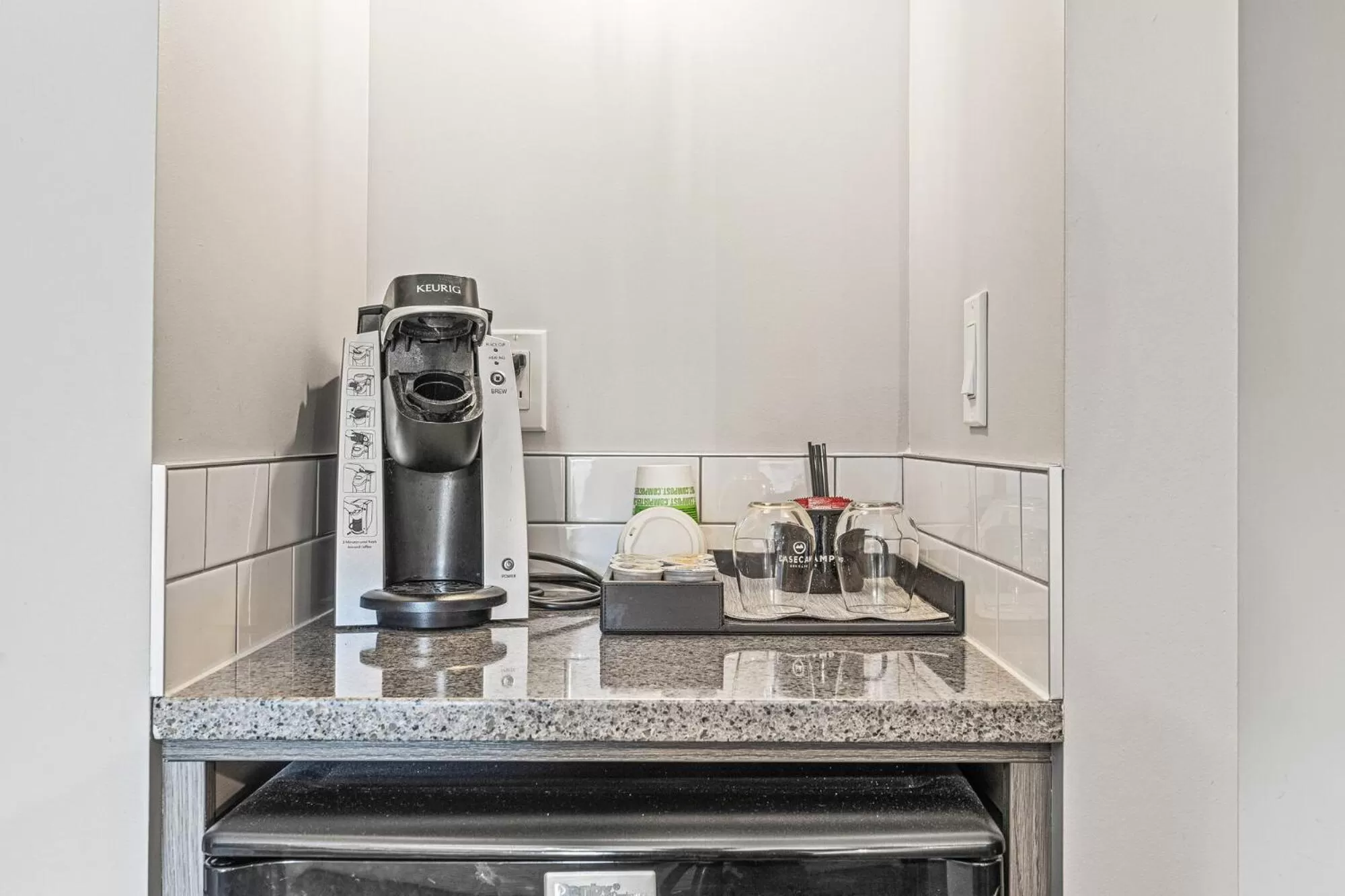 Deluxe King Room in Basecamp Lodge Canmore