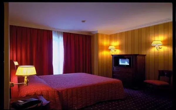 Bed in Hotel Federico II