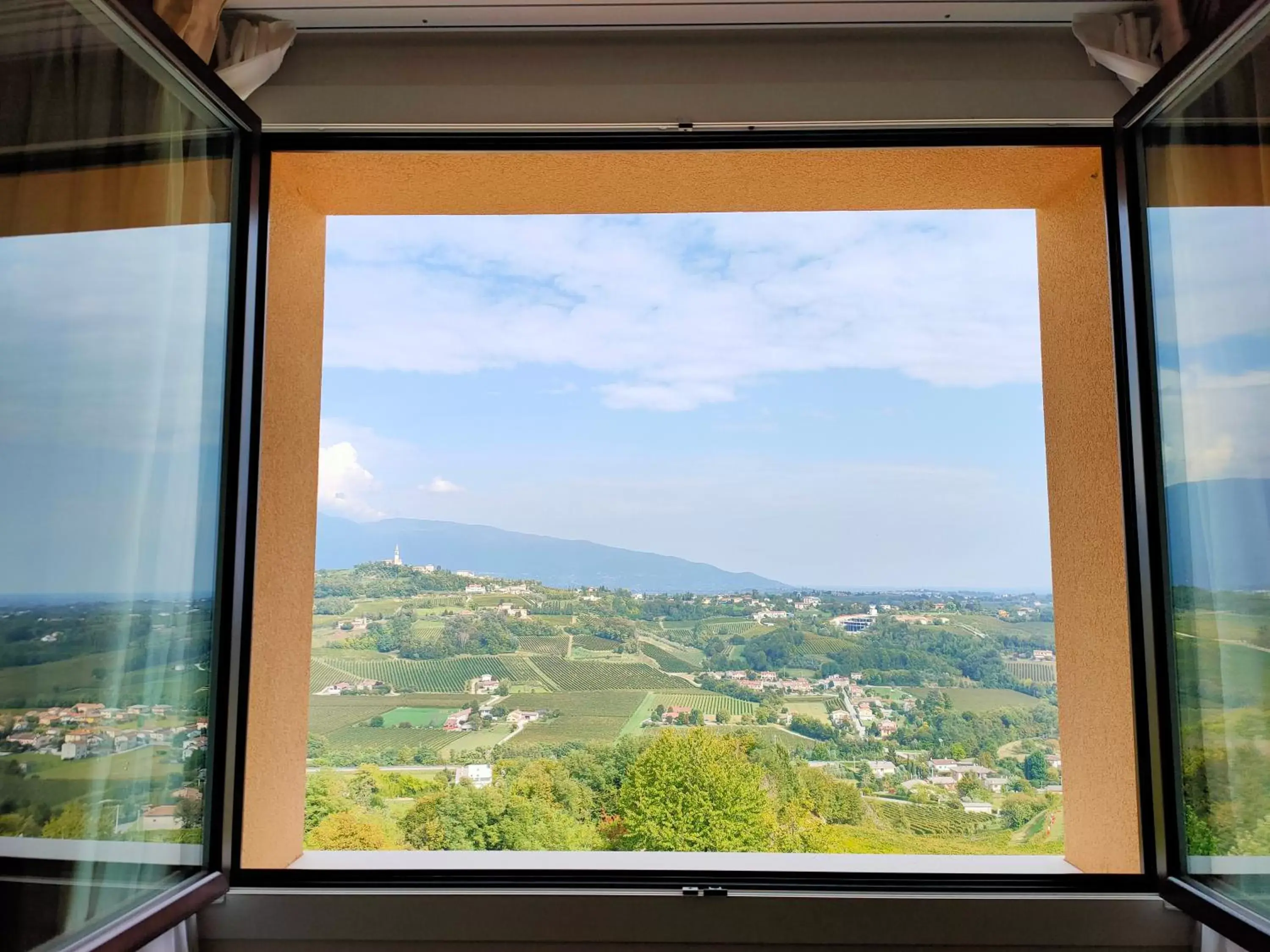 Mountain View in Villa del Poggio Prosecco Bike Hotel