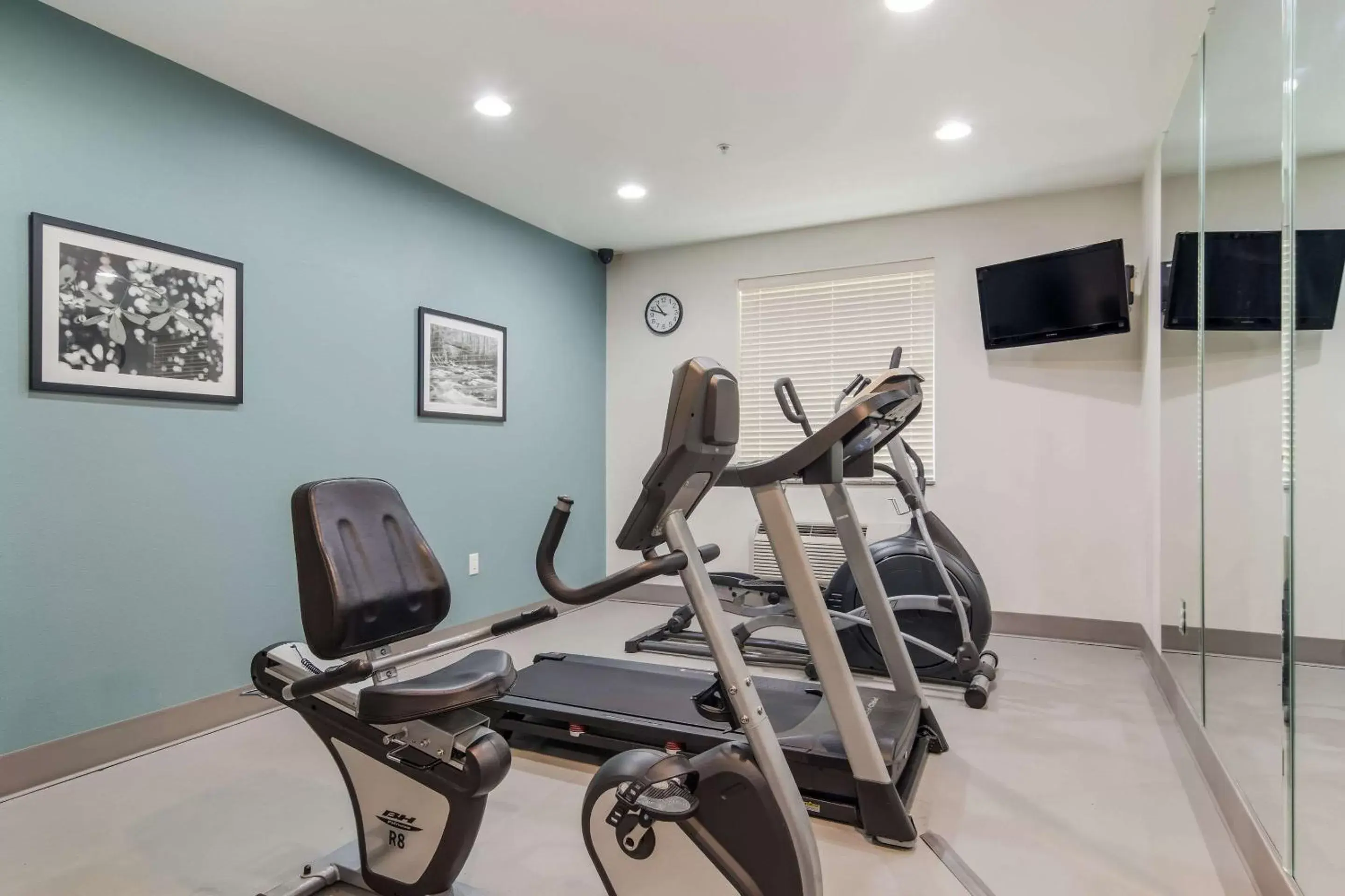 Activities, Fitness Center/Facilities in Sleep Inn & Suites at Kennesaw State University