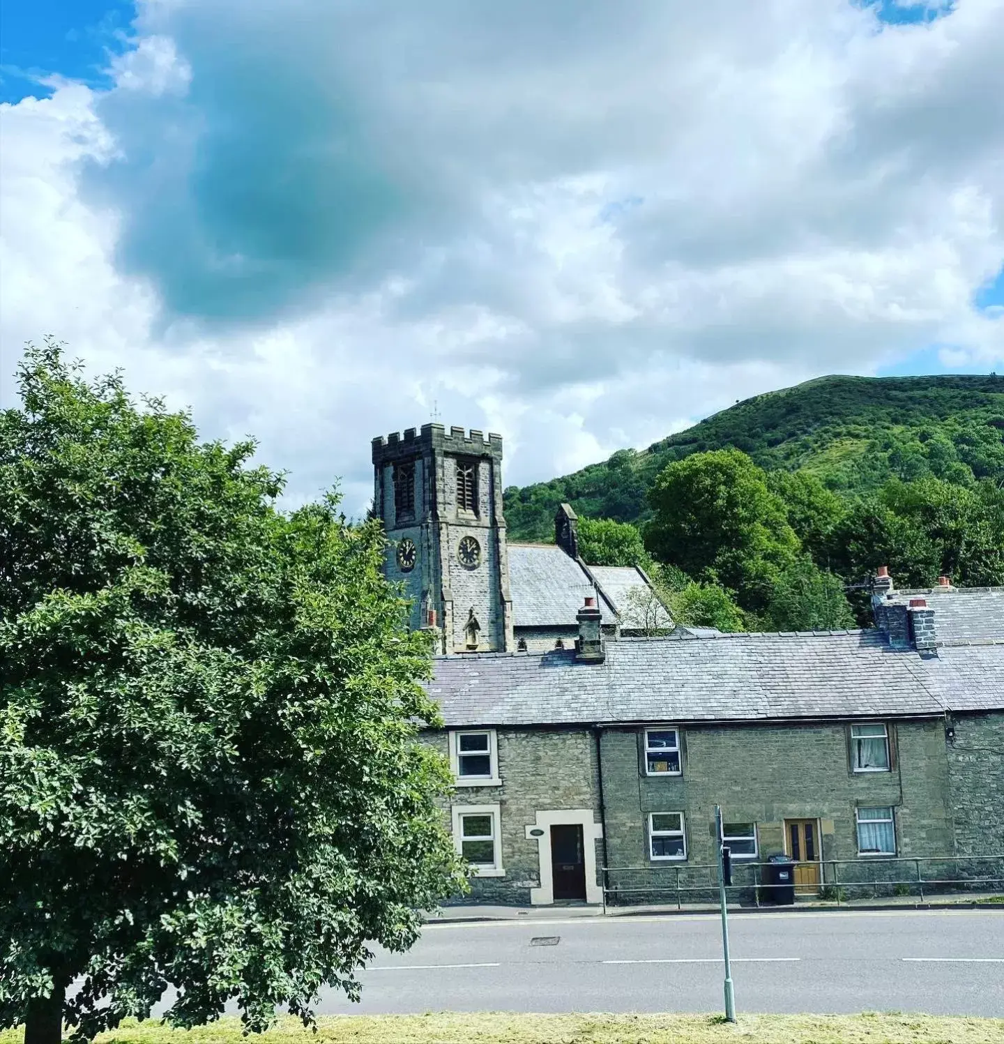 Nearby landmark, Property Building in The Shoulder of Mutton