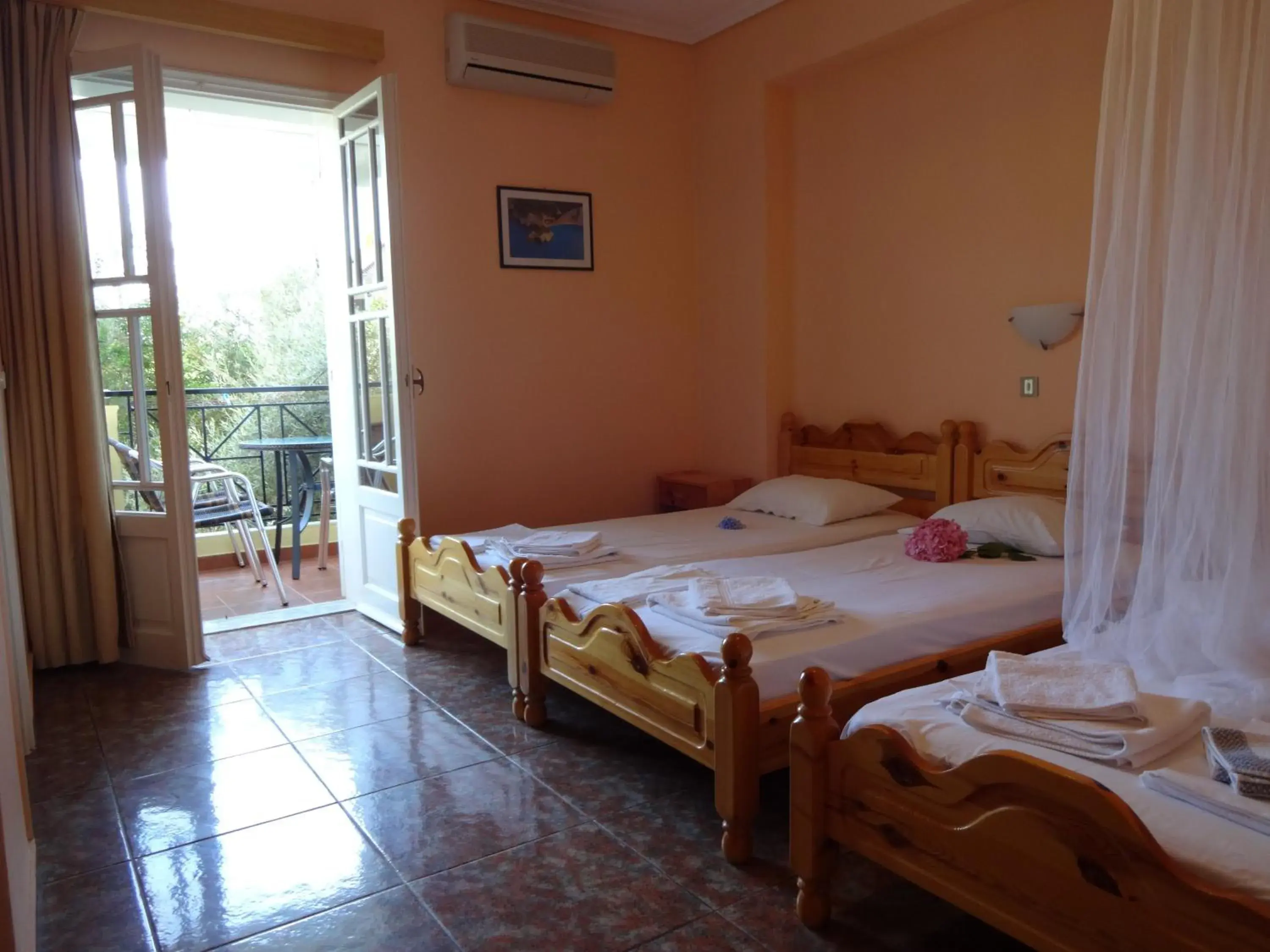 Photo of the whole room, Bed in Pansion Filoxenia Apartments & Studios