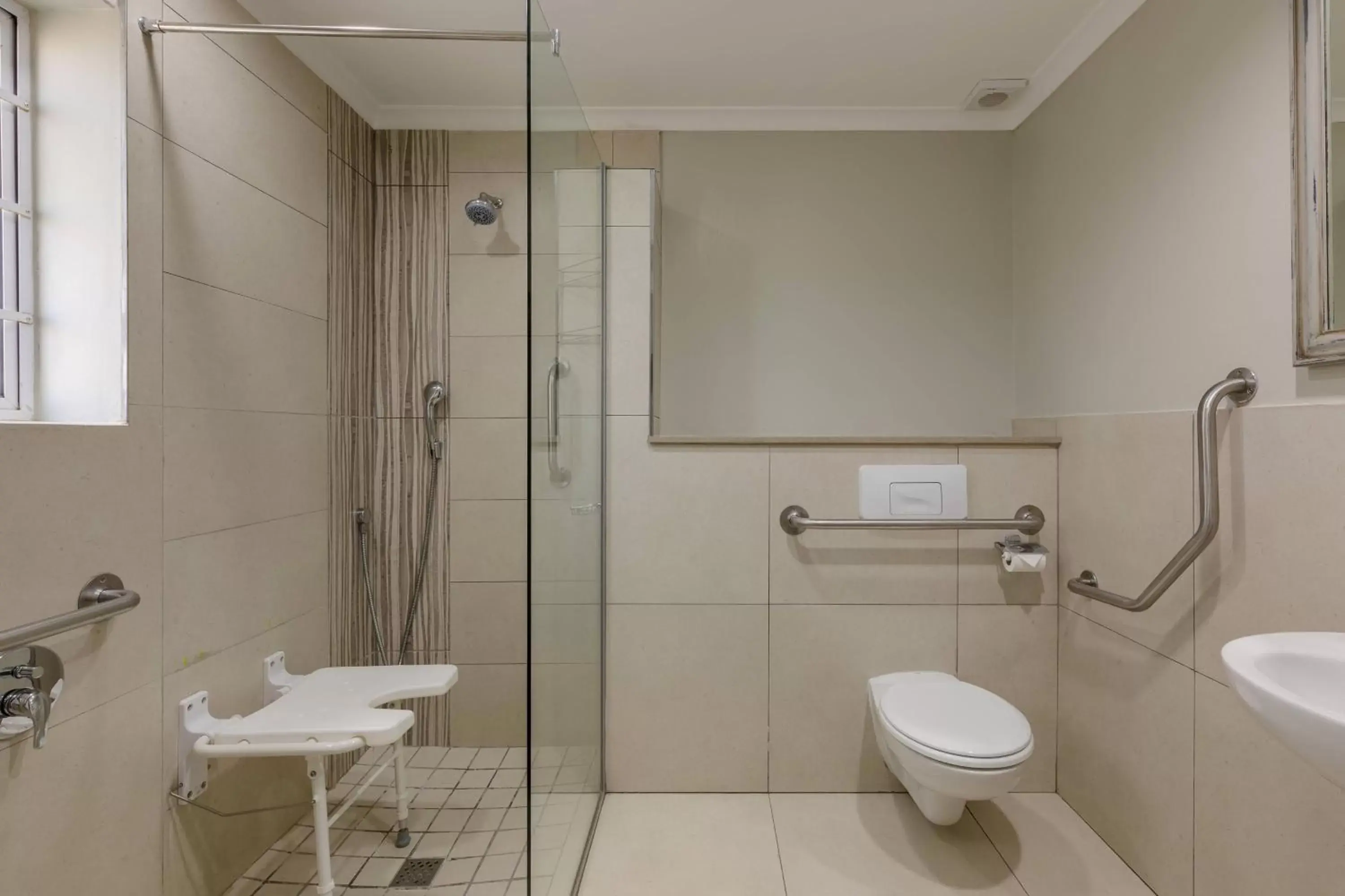 Bathroom in Protea Hotel by Marriott Stellenbosch & Conference Centre