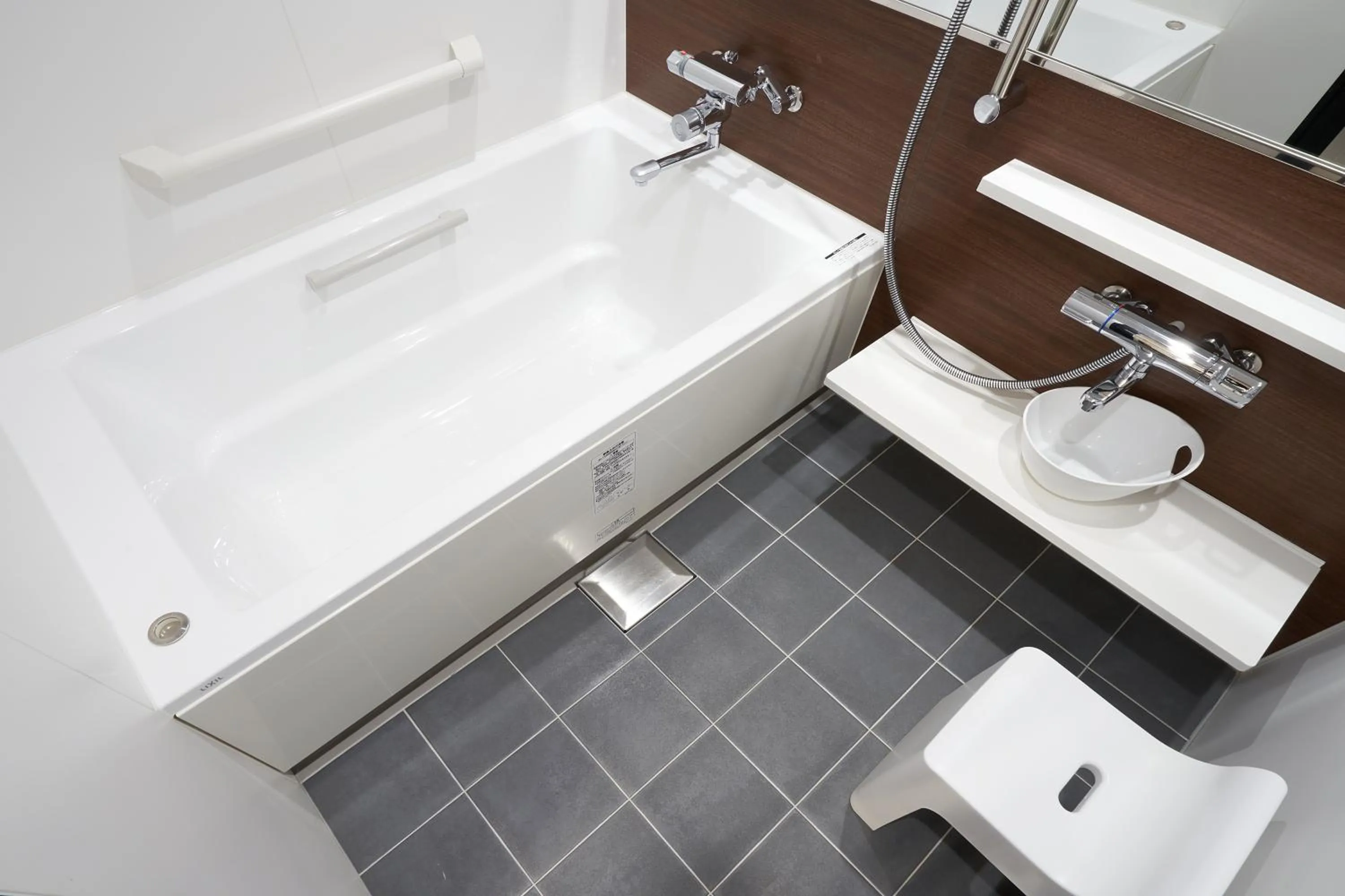 Bathroom in Holiday Inn & Suites Shin Osaka by IHG