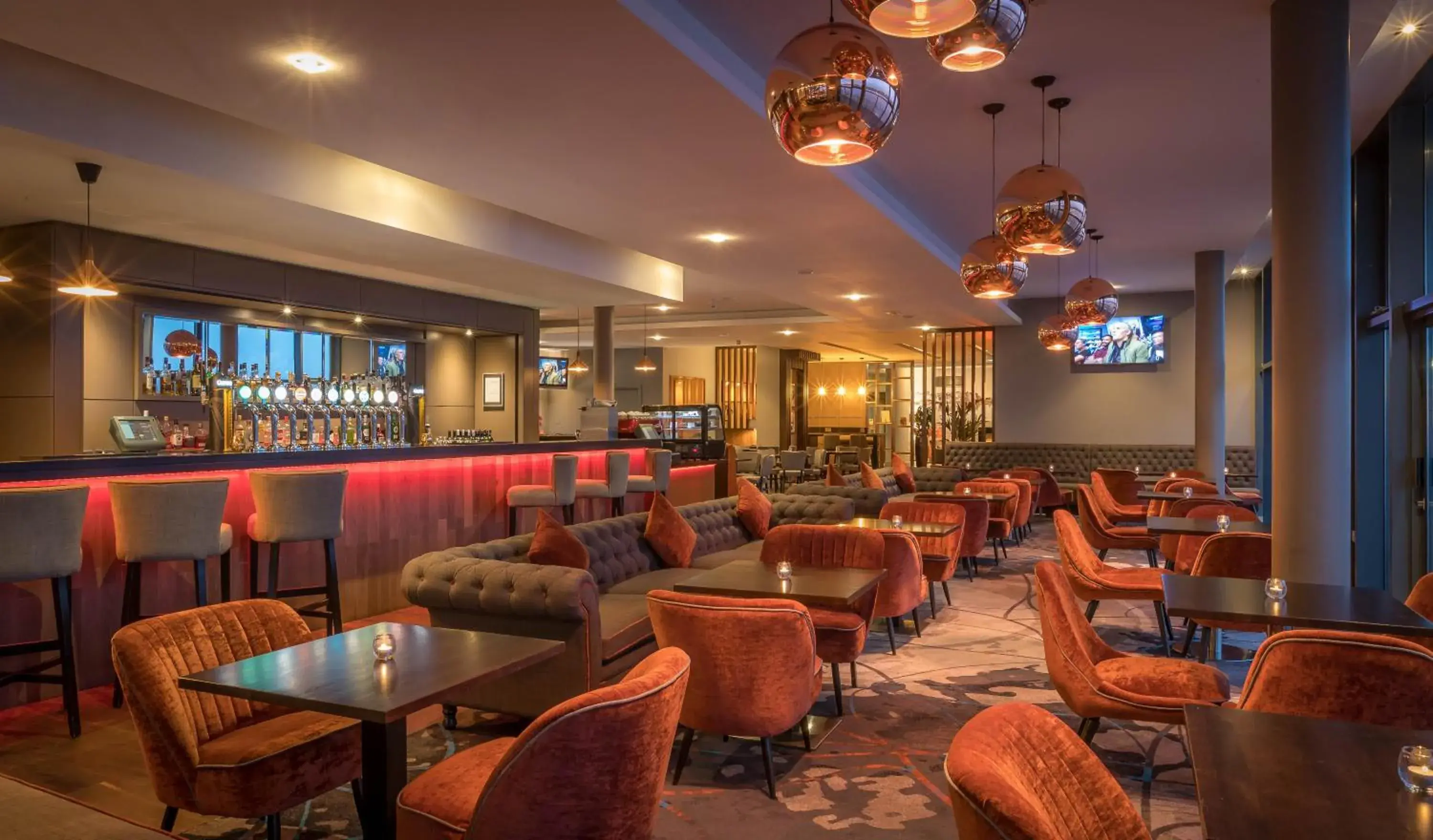 Restaurant/places to eat, Lounge/Bar in Clayton Hotel Limerick