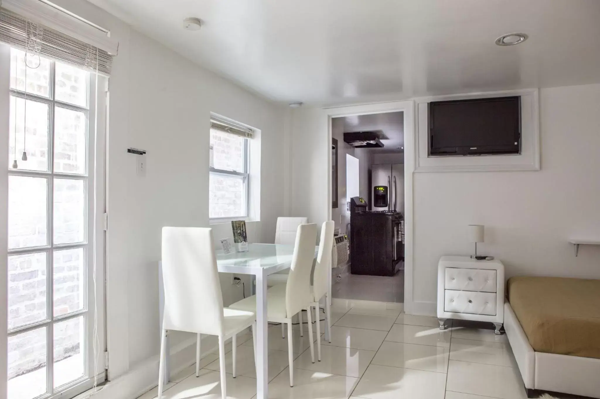 Dining Area in Magazine Mansion