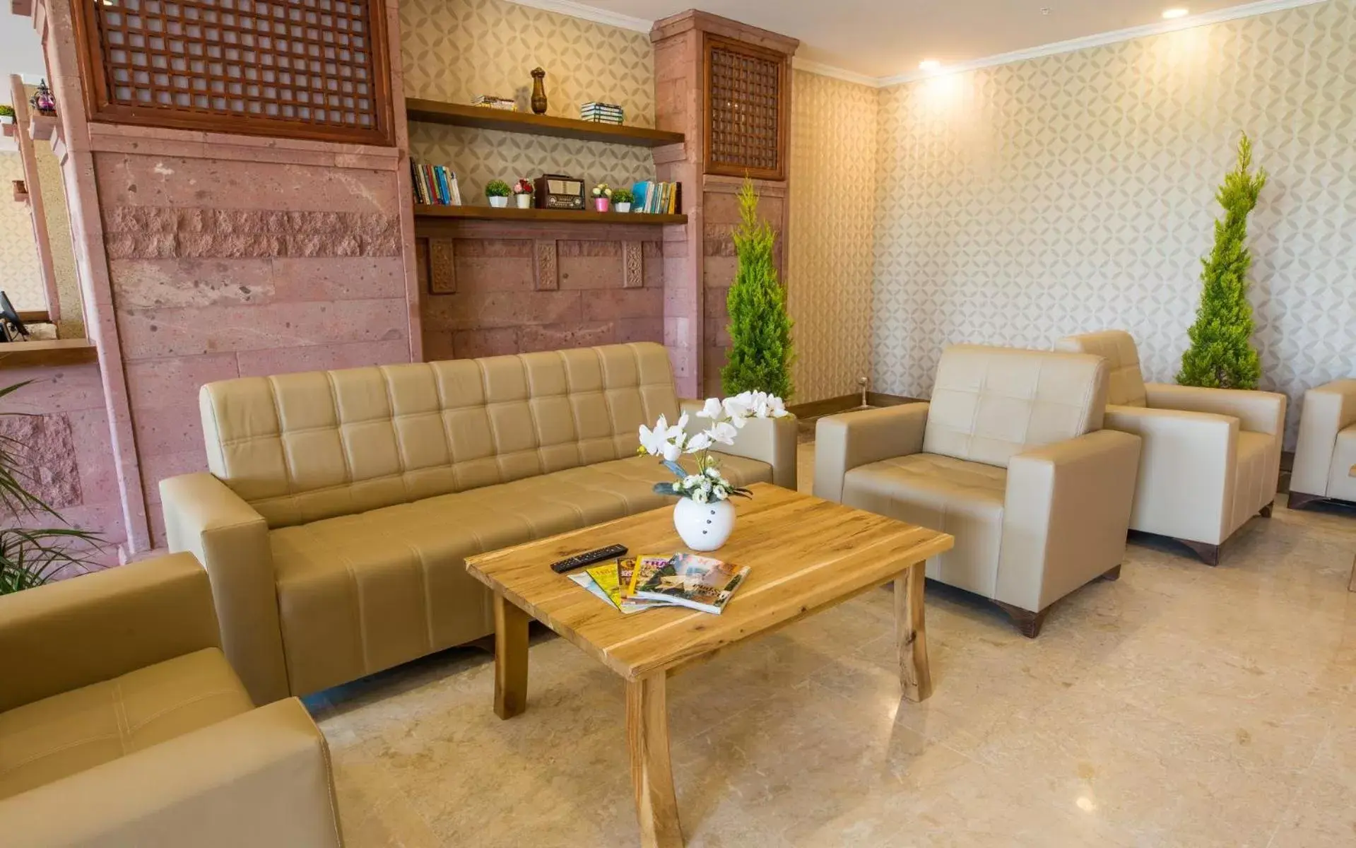 Lobby or reception in Helen Troya Hotel Geyikli Lobby or reception in Helen Troya Hotel Geyikli