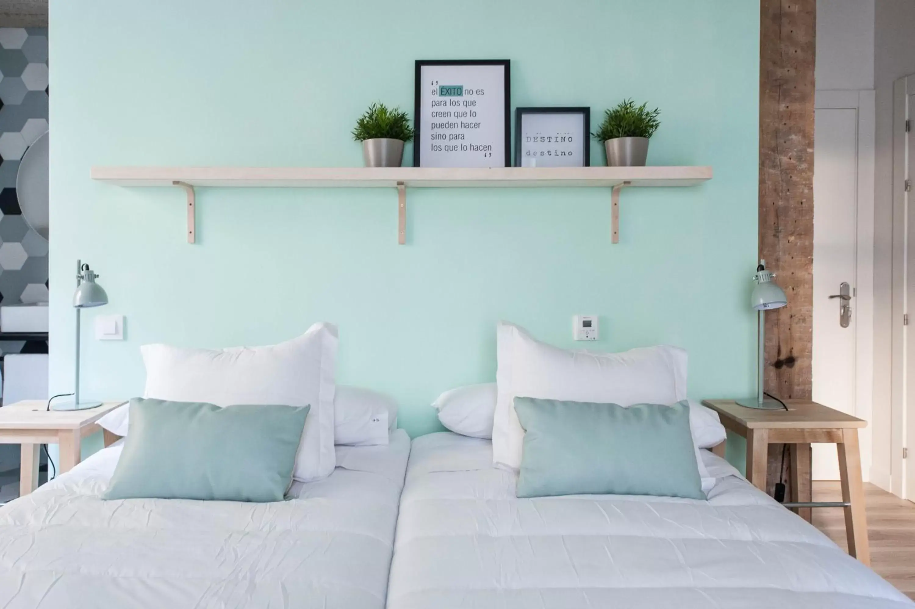 Bedroom, Bed in Urban Suite Santander