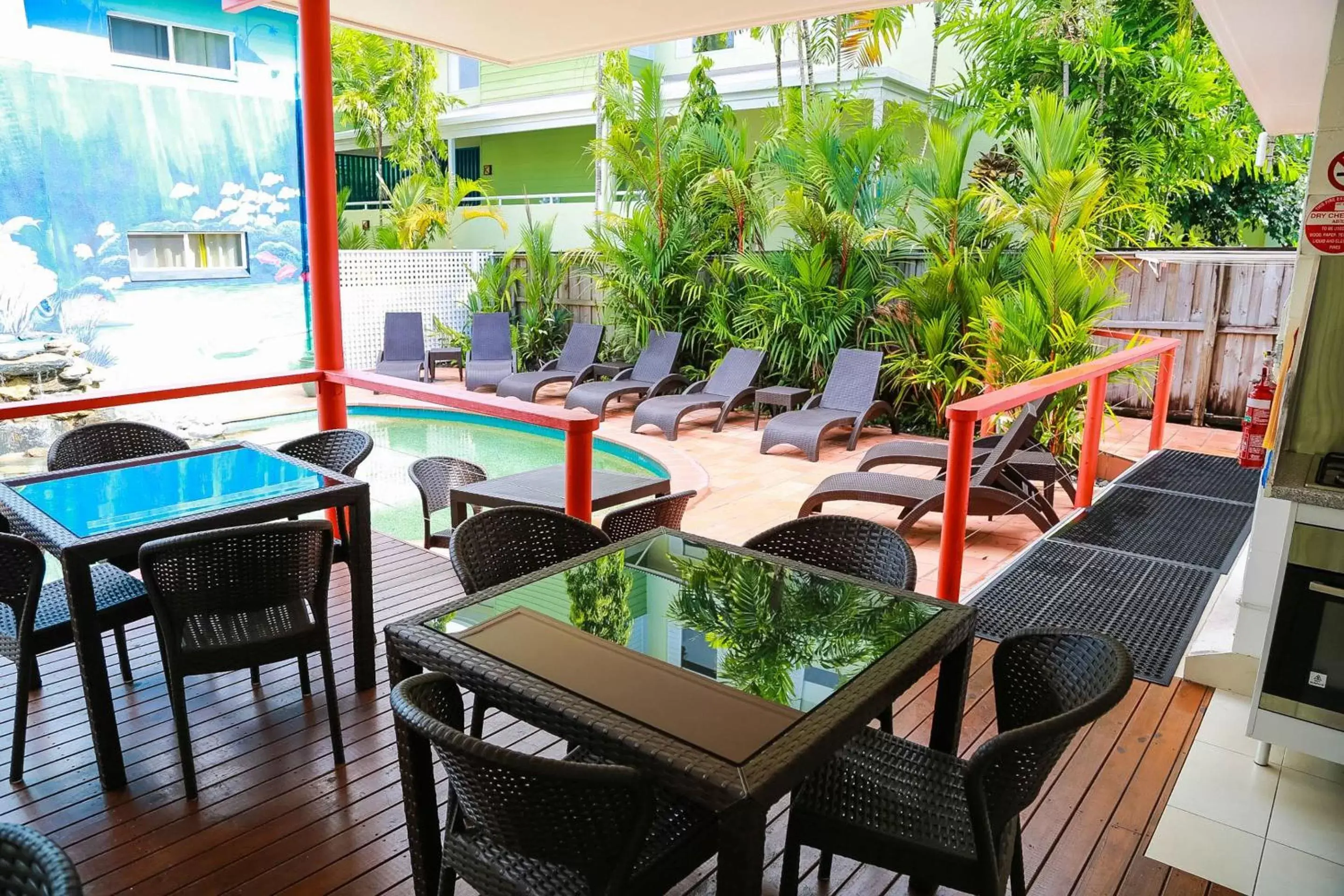 Communal kitchen in Port Douglas Motel