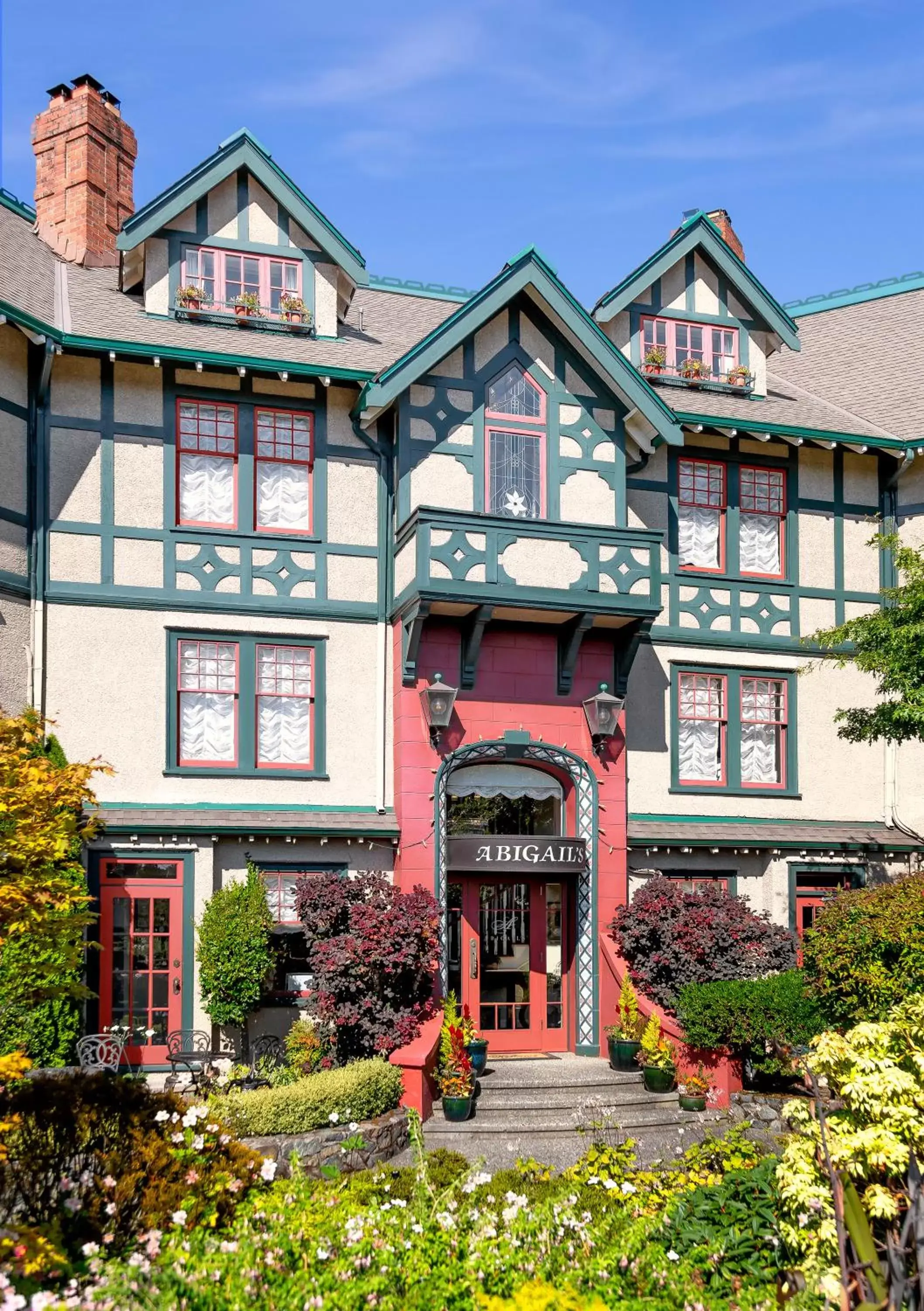 Facade/entrance, Property Building in Abigail's Hotel