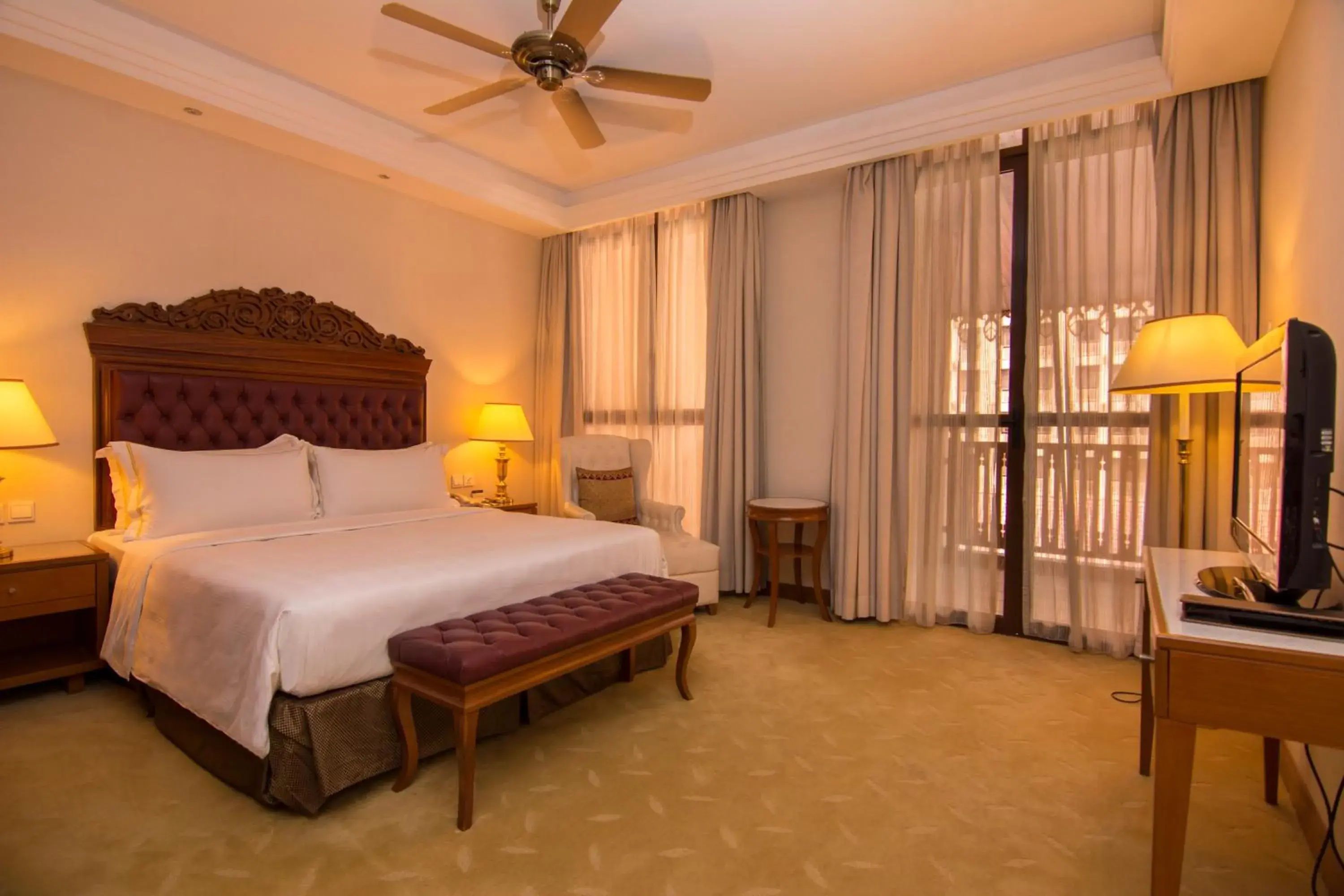 Bedroom, Bed in Royale Chulan Kuala Lumpur