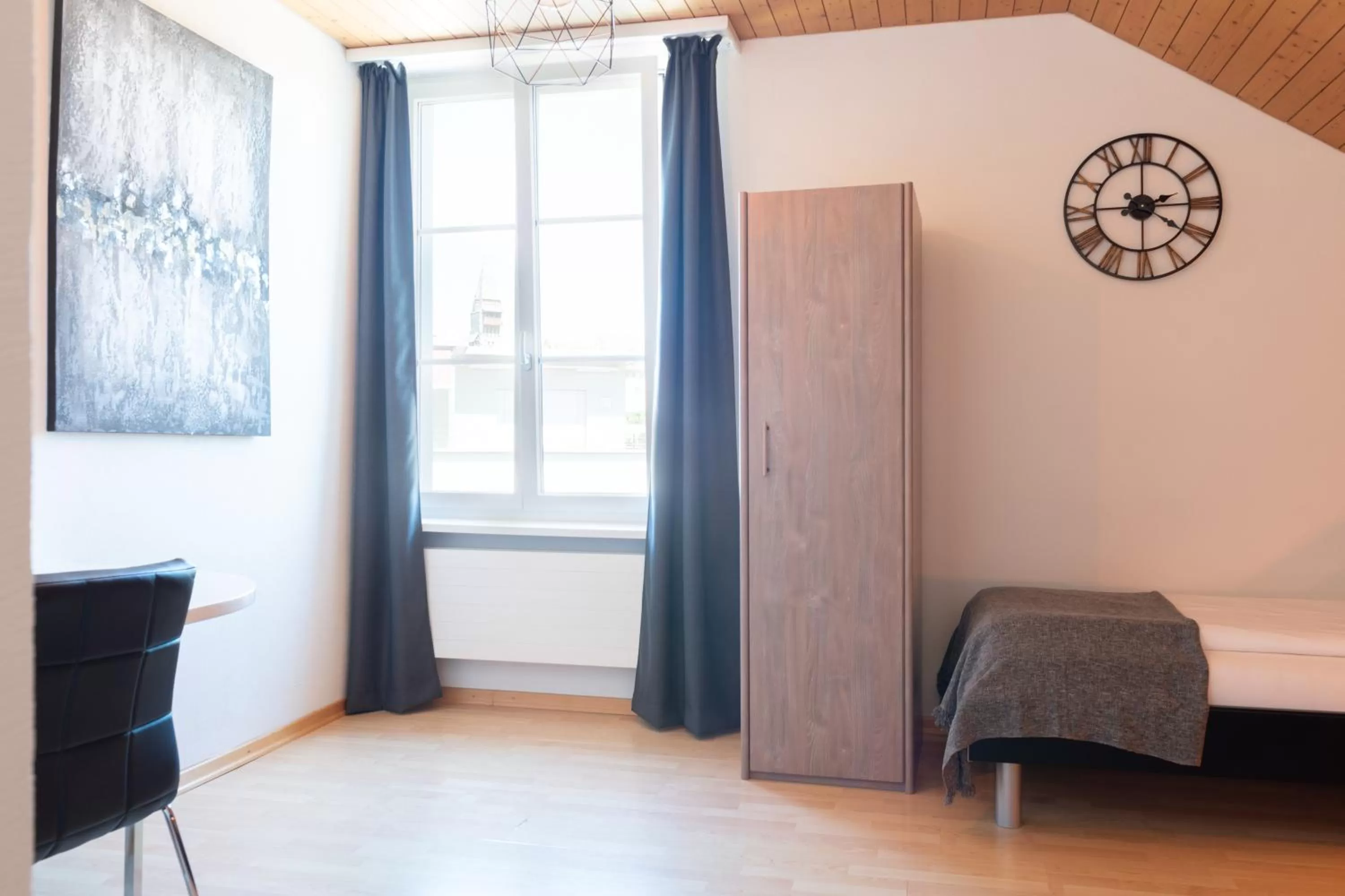 Bedroom, Bed in Hotel - Restaurant Waage