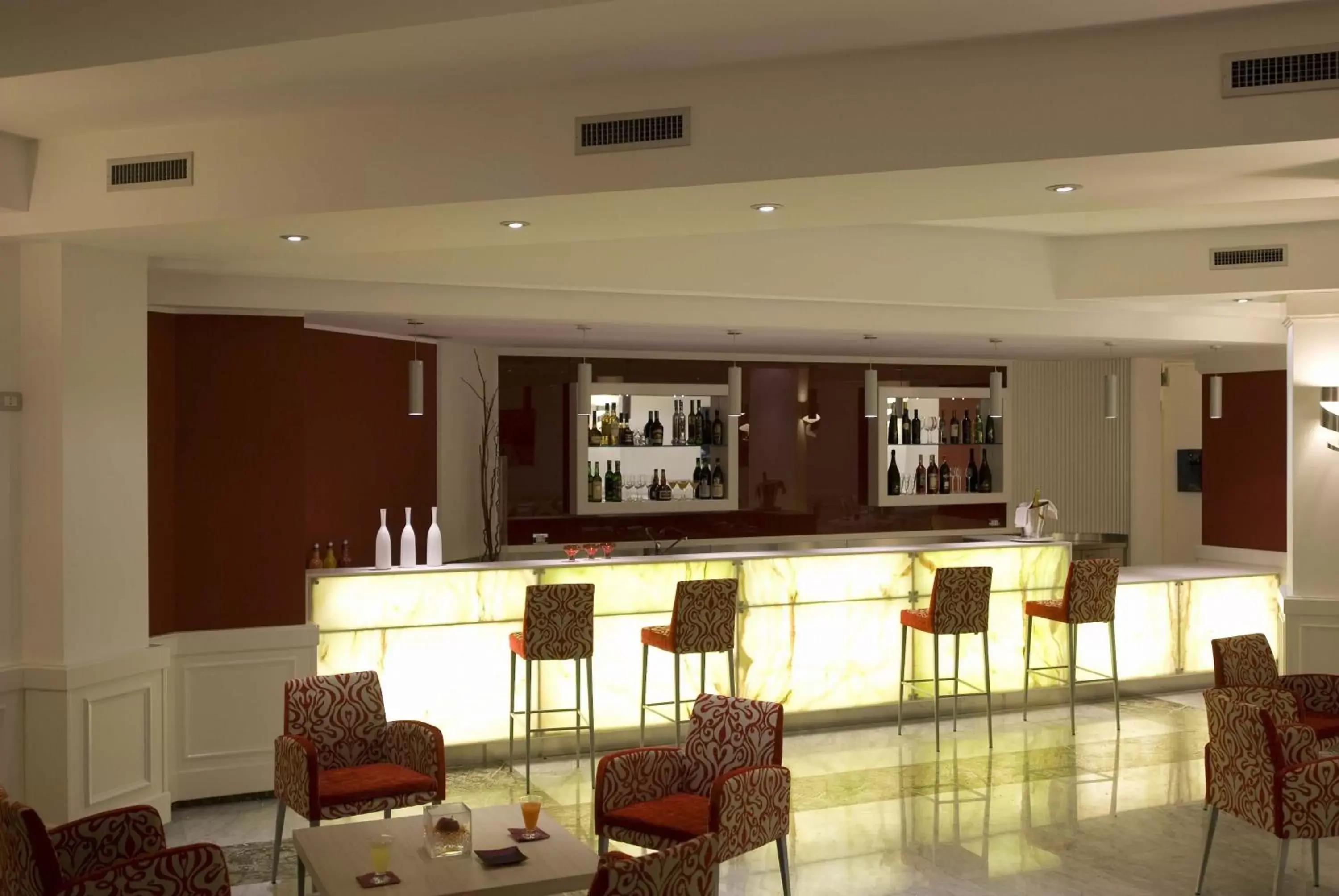 Lounge or bar, Lounge/Bar in Oriente Hotel