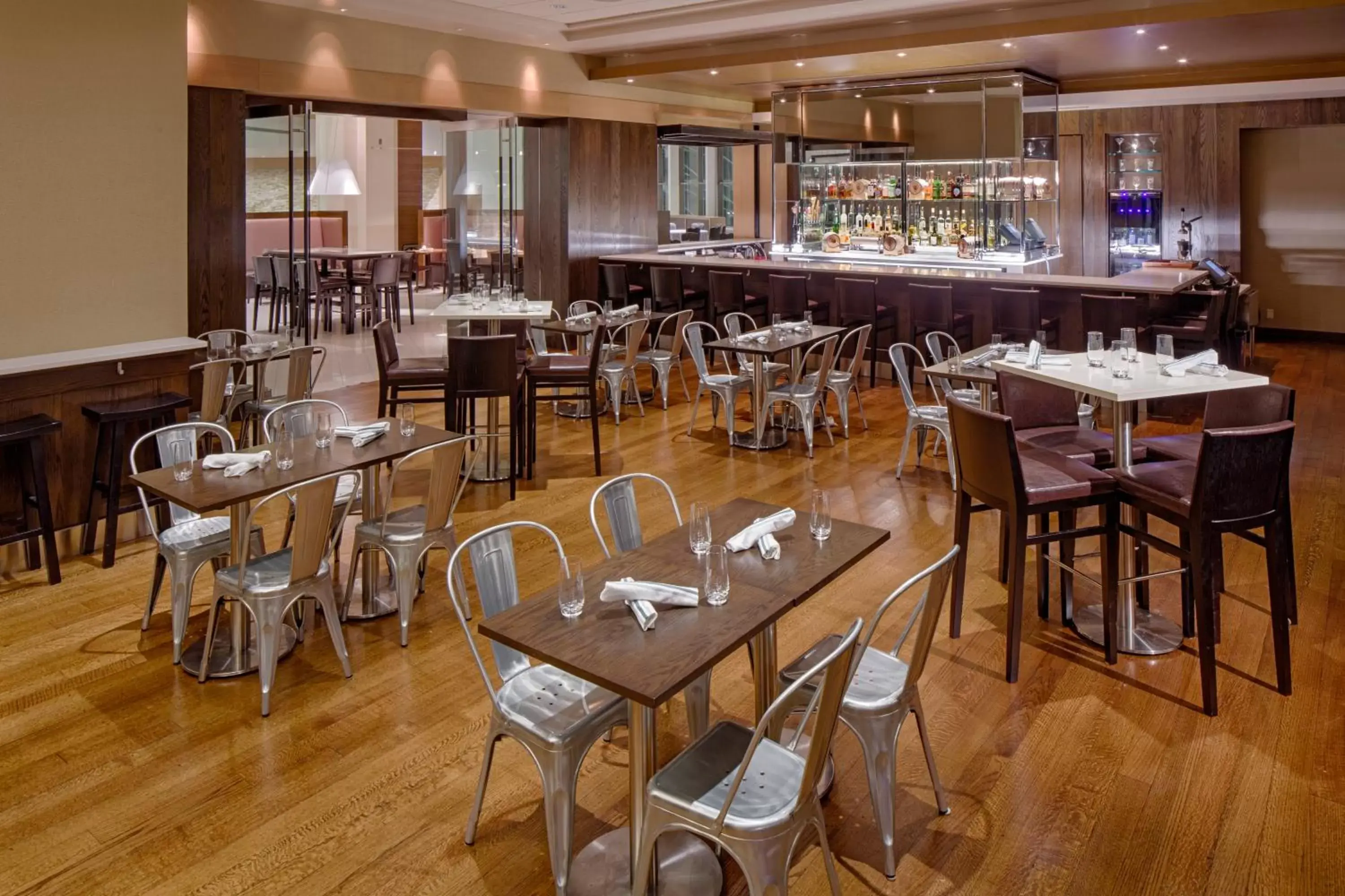 Lounge or bar in Hyatt Regency Denver Tech Center Lounge or bar in Hyatt Regency Denver Tech Center