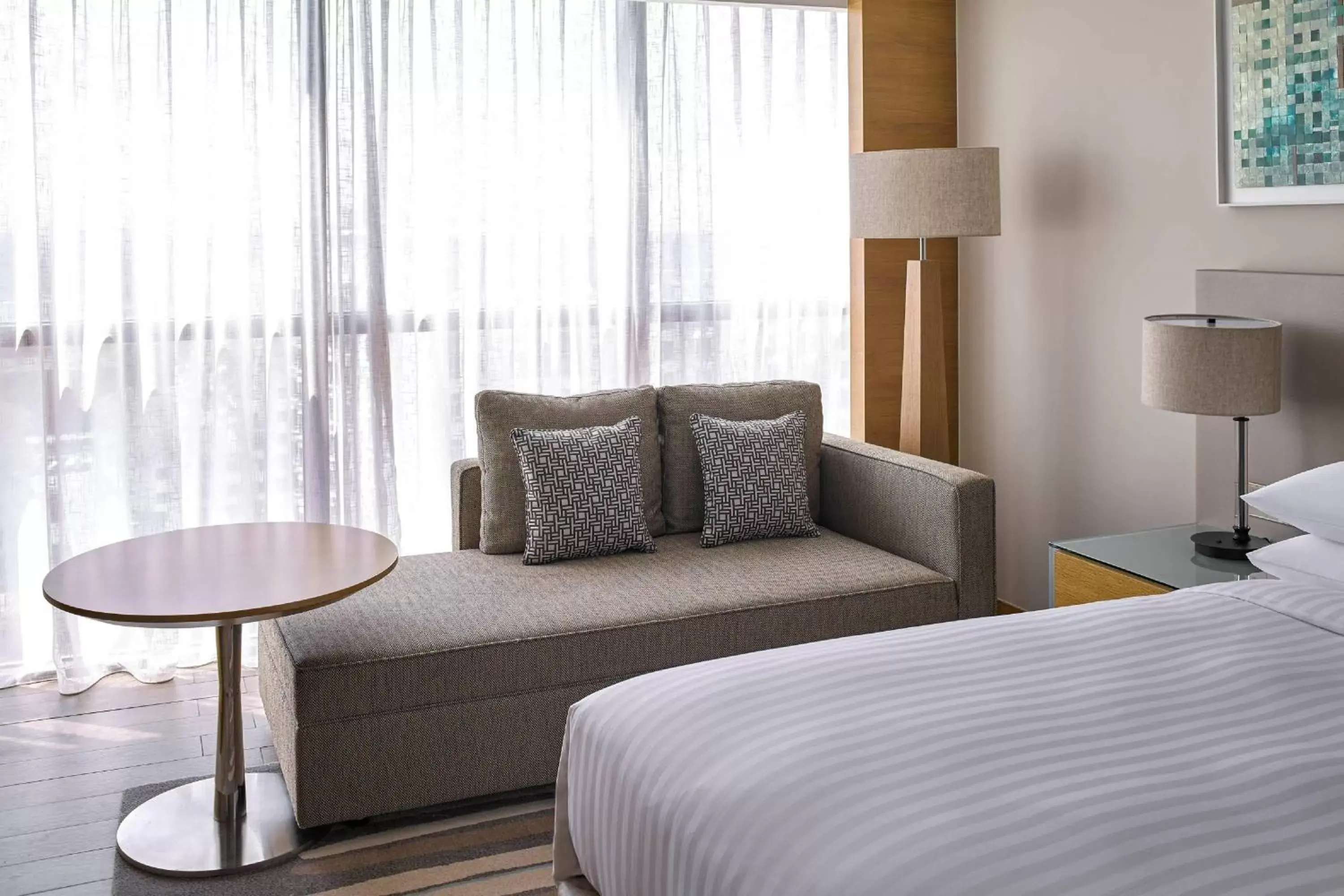 Photo of the whole room, Seating Area in Kota Kinabalu Marriott Hotel