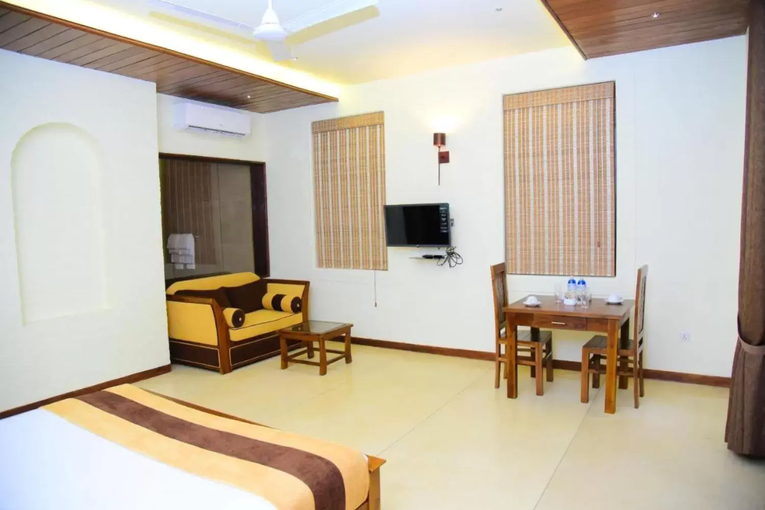 Bedroom, Dining Area in Hotel Leaf on Lagoon Bedroom, Dining Area in Hotel Leaf on Lagoon