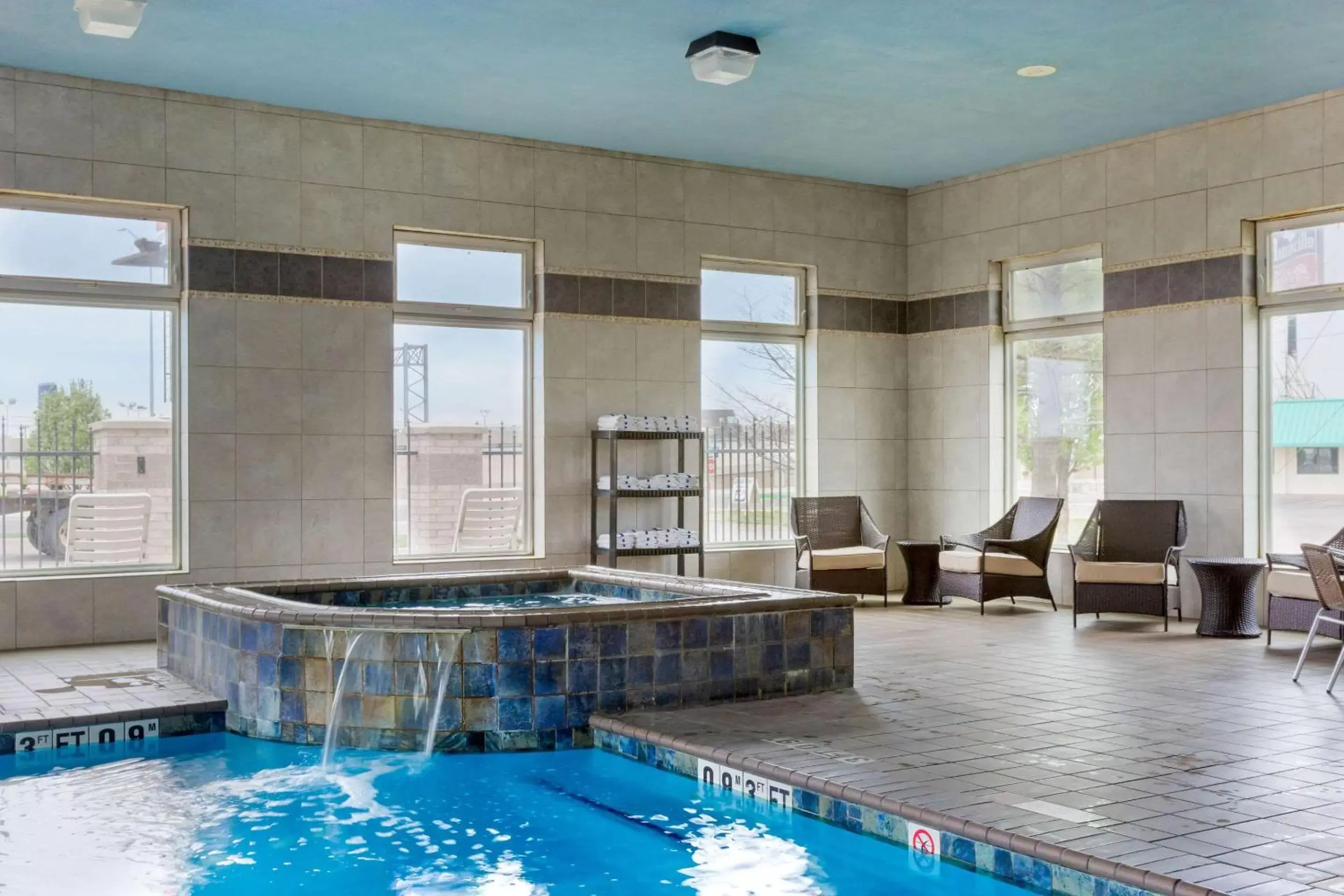 On site, Swimming Pool in Comfort Inn & Suites Amarillo