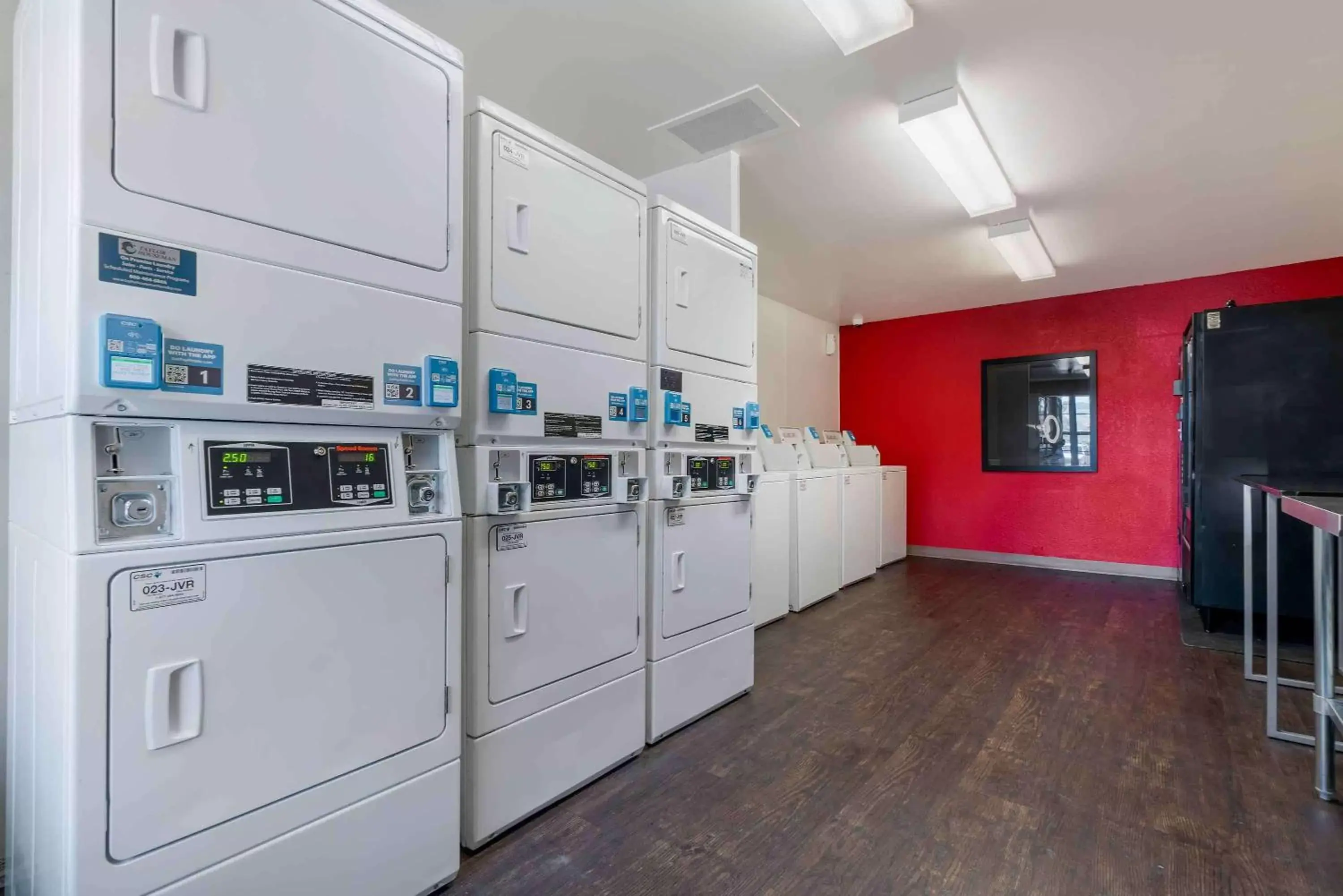 Property building in Extended Stay America Suites - Santa Rosa - South Property building in Extended Stay America Suites - Santa Rosa - South