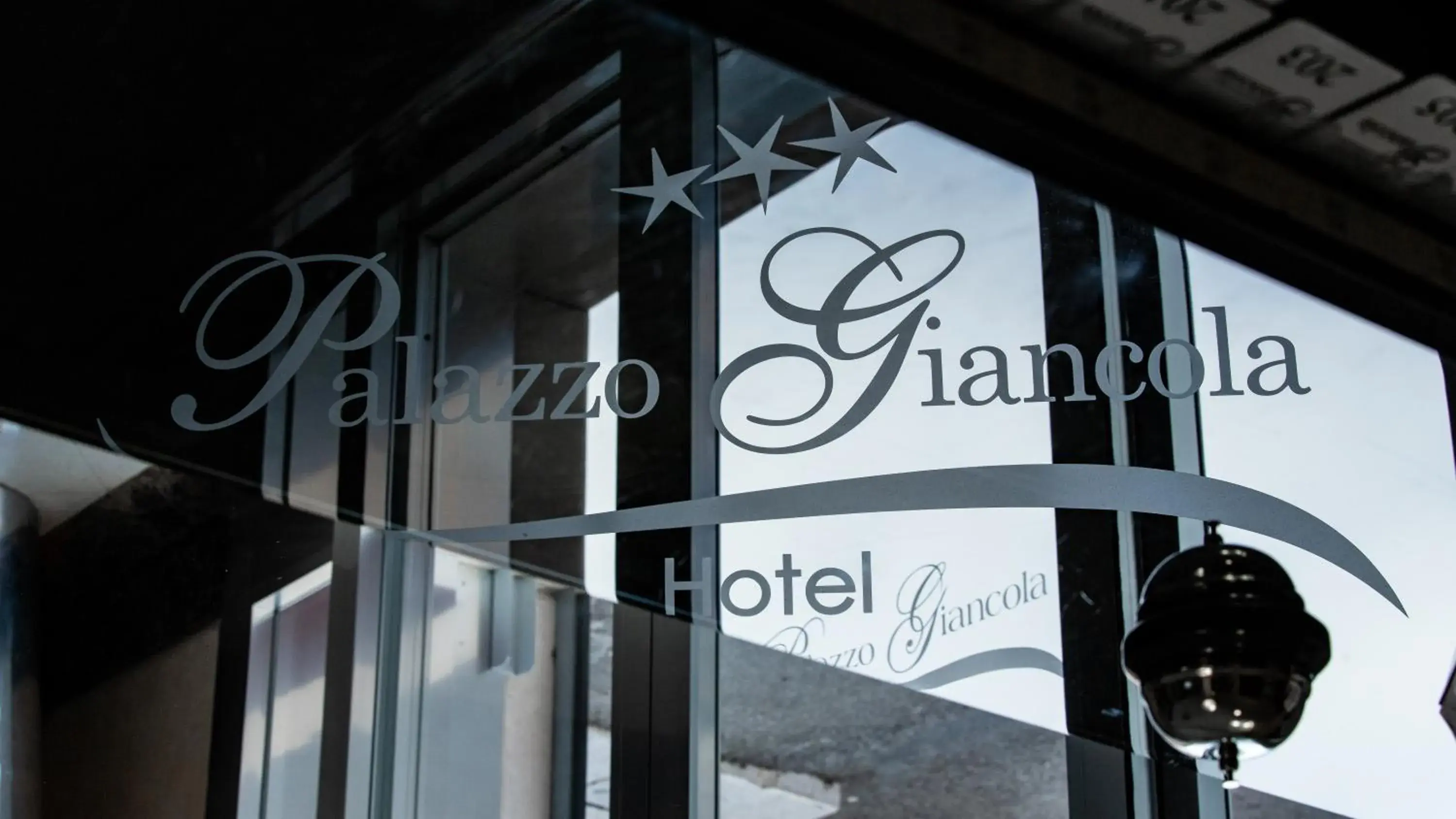 Facade/entrance, Property Logo/Sign in Hotel Palazzo Giancola