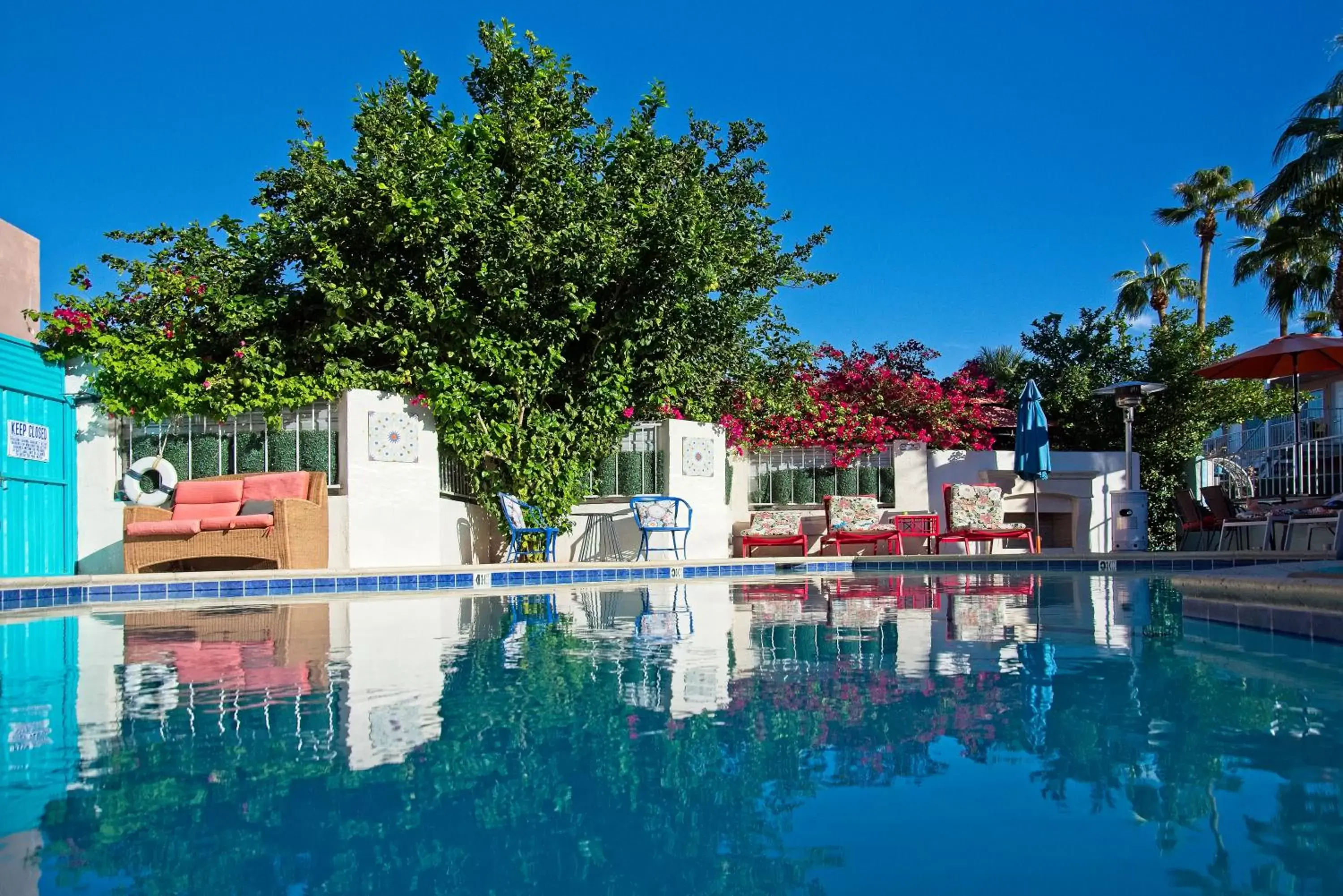 Swimming Pool in Inn at Palm Springs