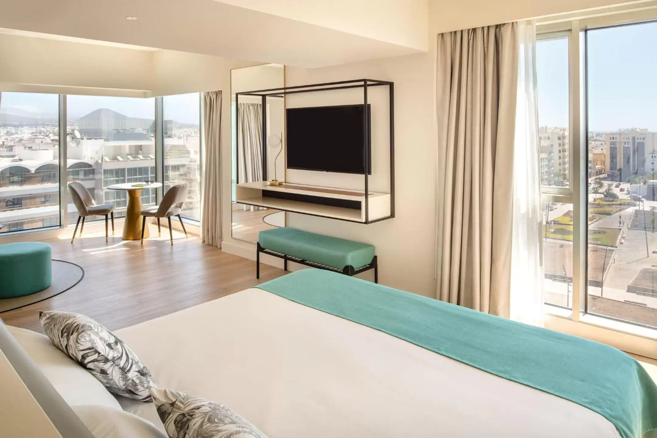 Bed in Arrecife Gran Hotel & Spa