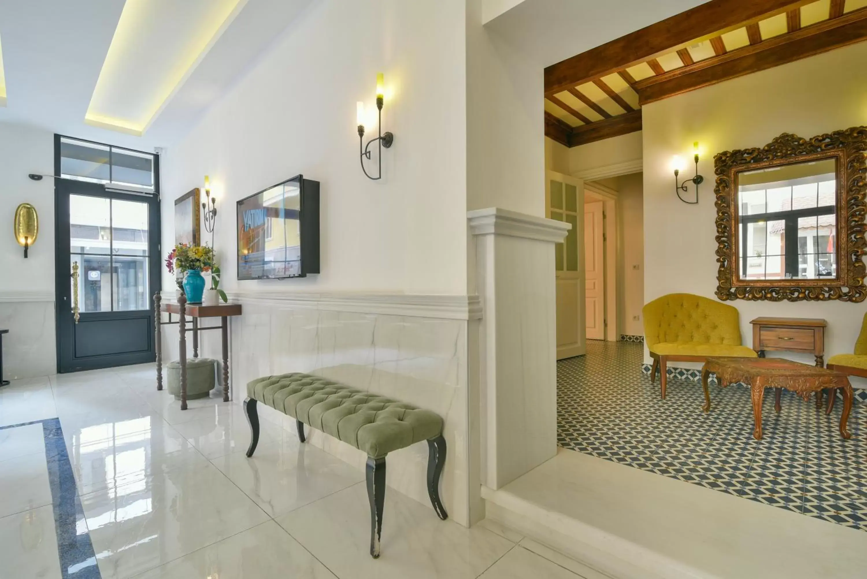 Lobby or reception, Lobby/Reception in Istanbul Life Hotel
