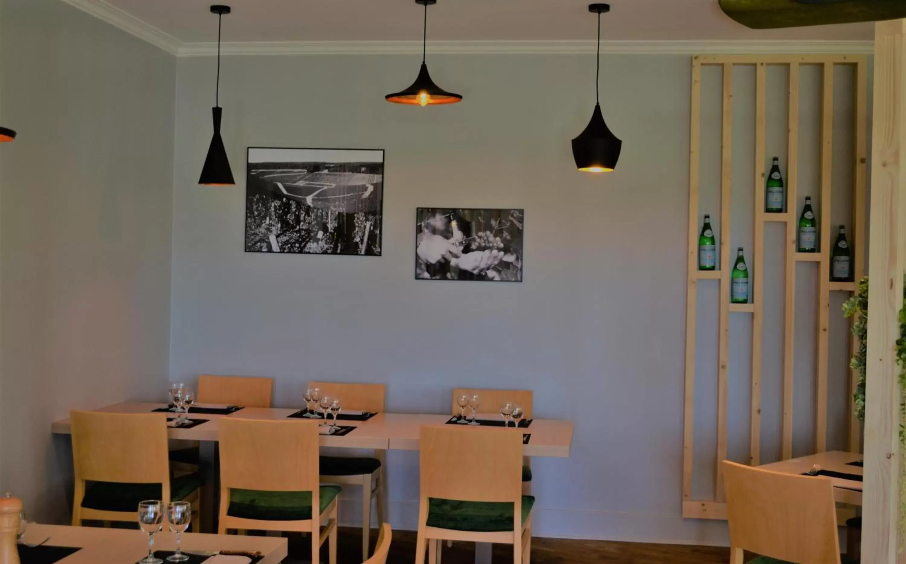 Restaurant/places to eat in Kyriad Auxerre Appoigny Restaurant/places to eat in Kyriad Auxerre Appoigny