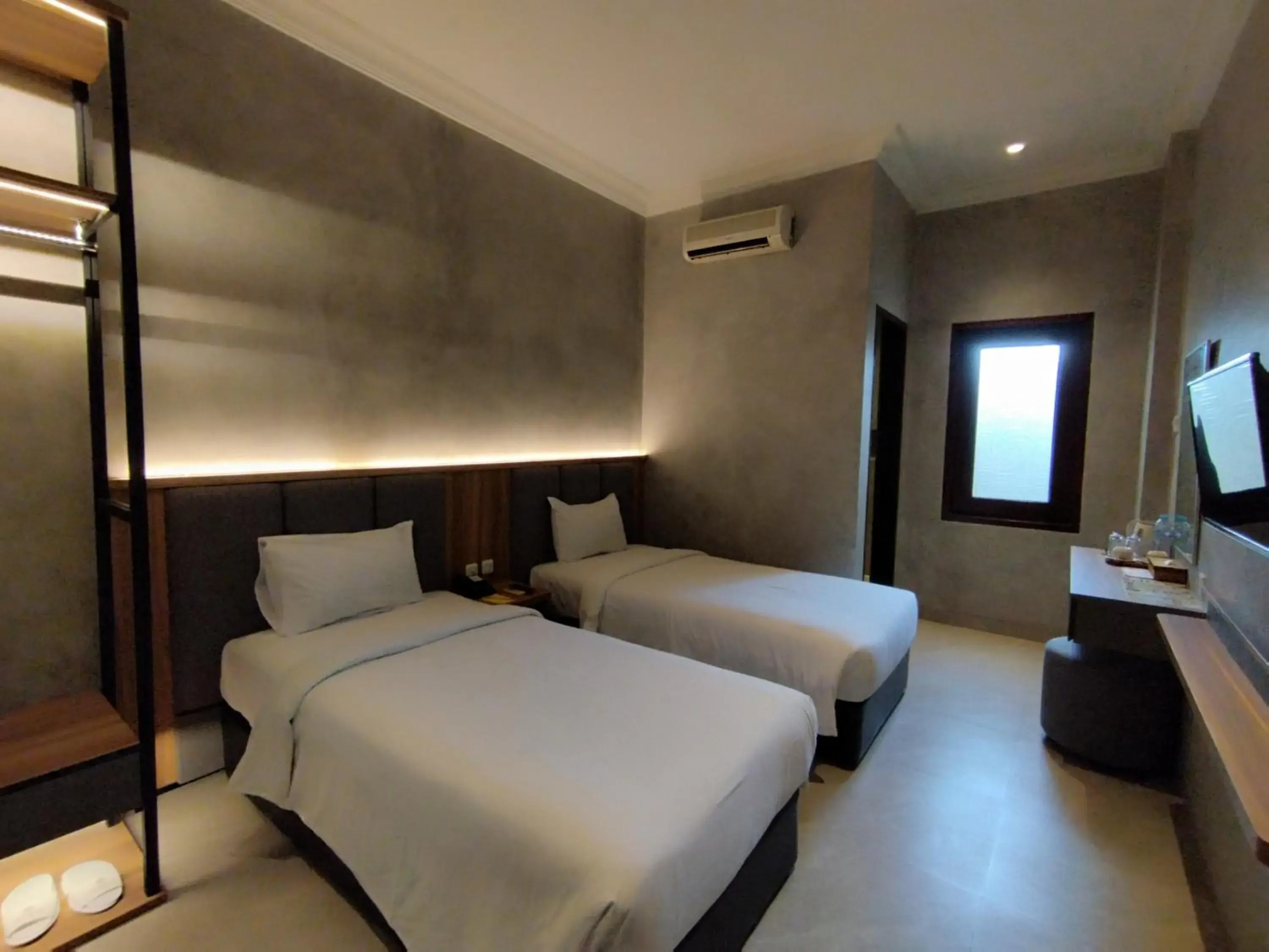 Property building, Bed in The Grand Palace Hotel Malang