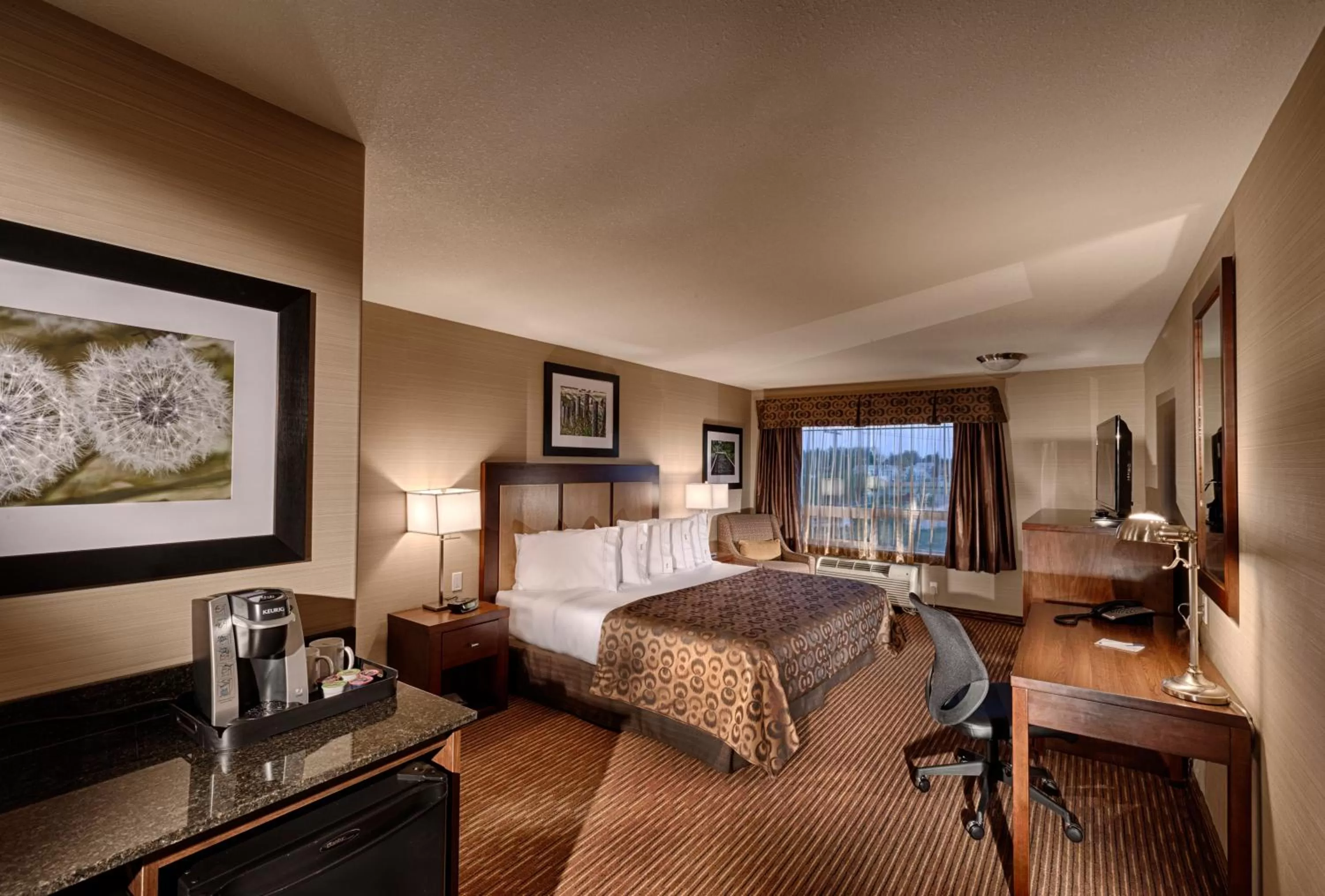 Bedroom, Bed in Canalta Lac La Biche