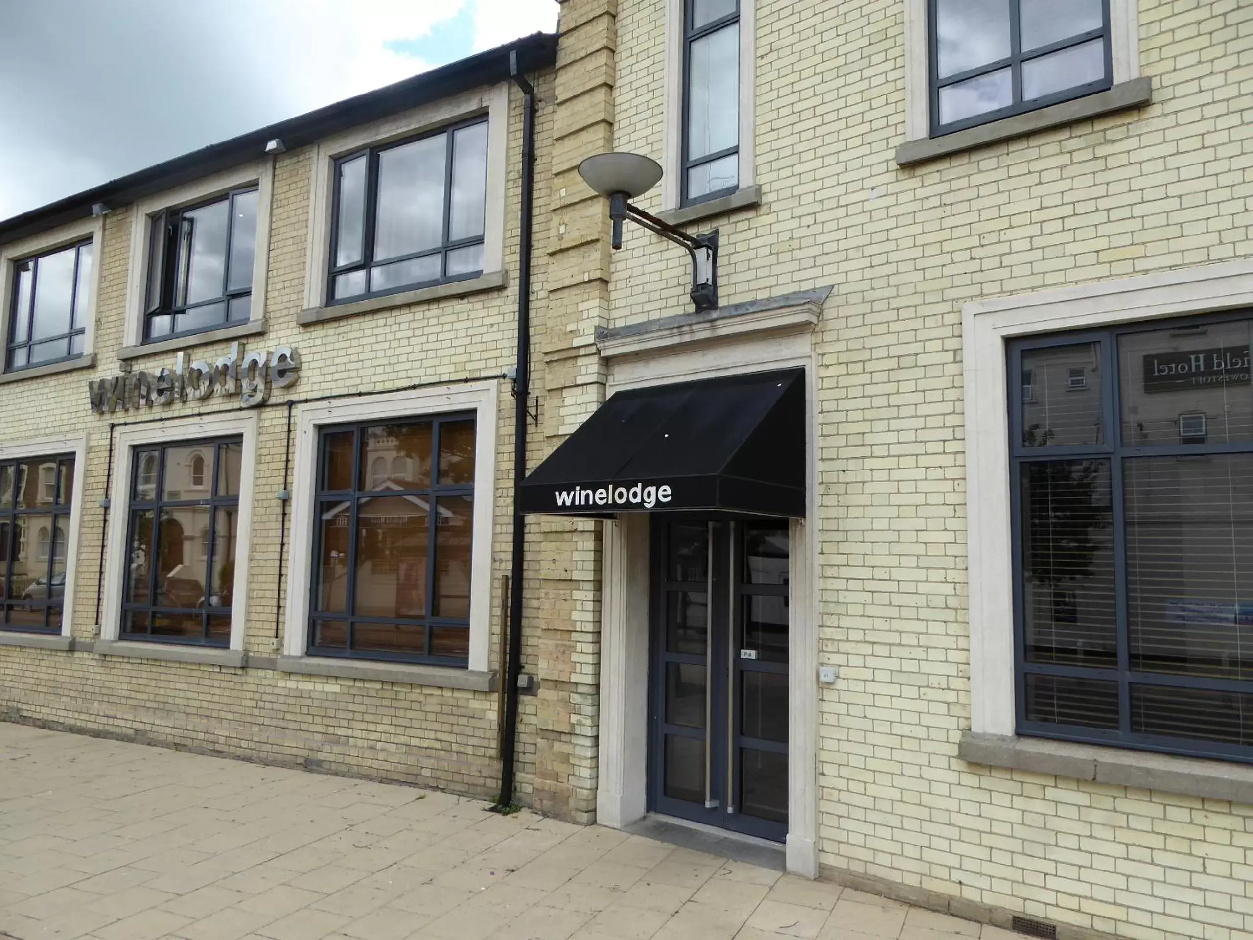 Facade/entrance, Property Building in Hatfield Lodge