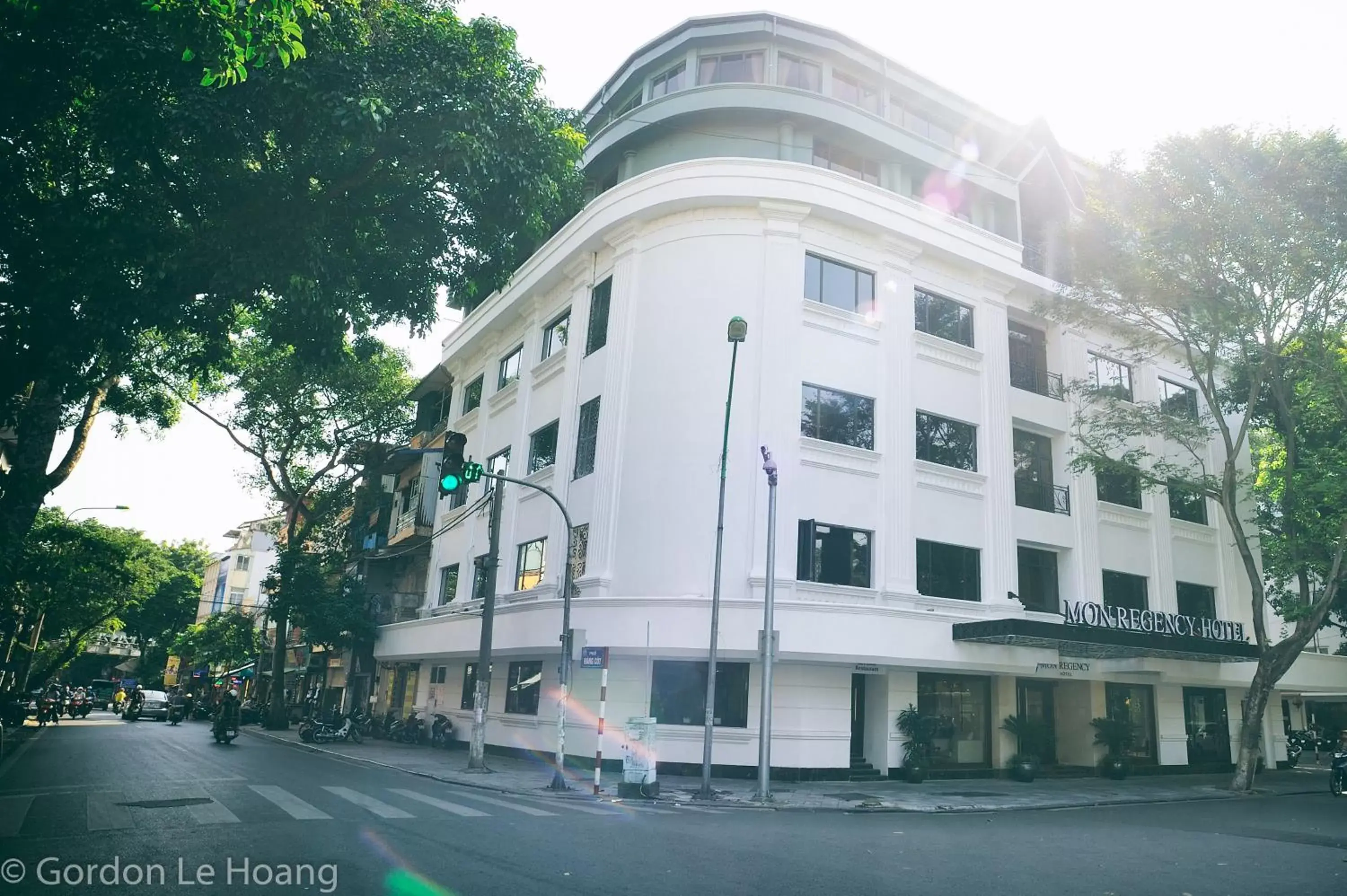 Facade/entrance, Property Building in Mon Regency Hotel Facade/entrance, Property Building in Mon Regency Hotel