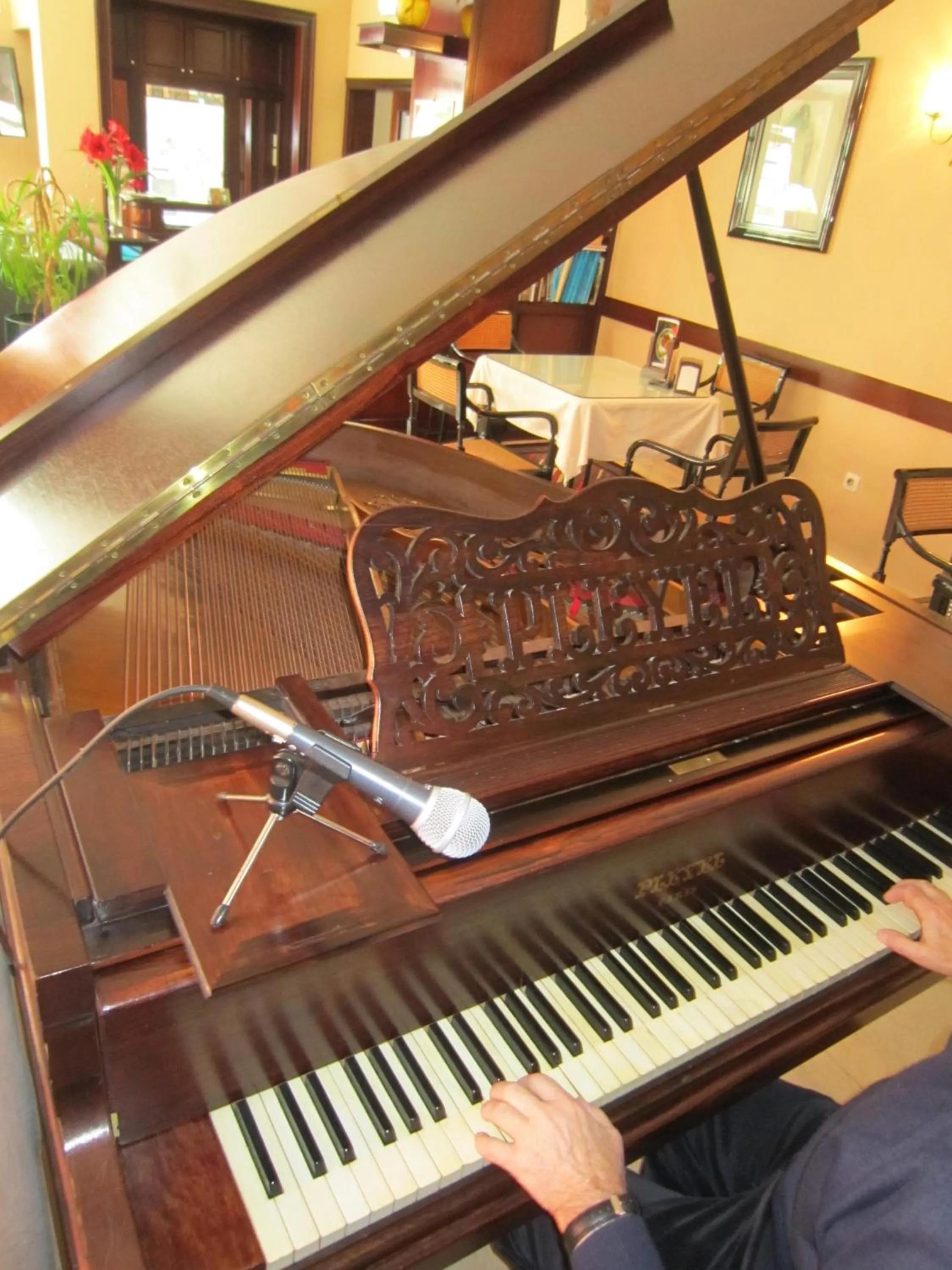 Other in Gran Hotel Paraiso