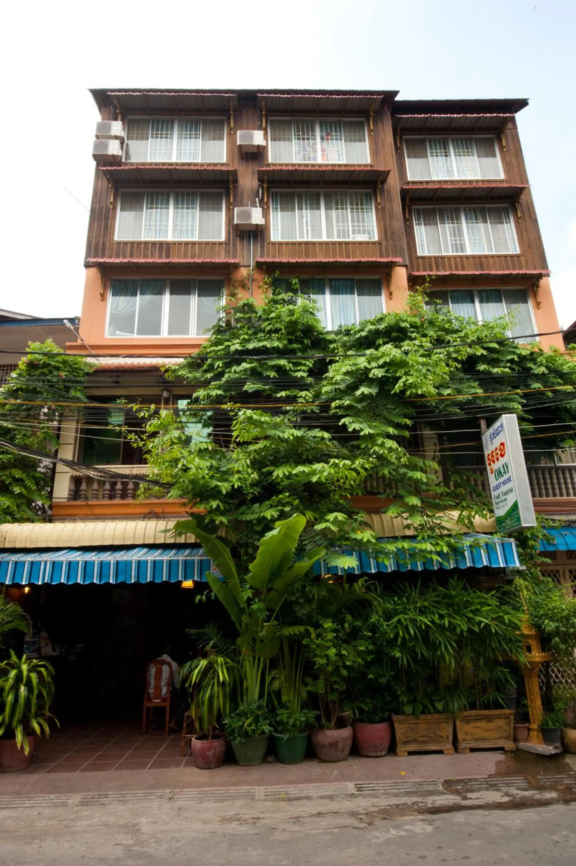 Facade/entrance in Okay Guesthouse Phnom Penh