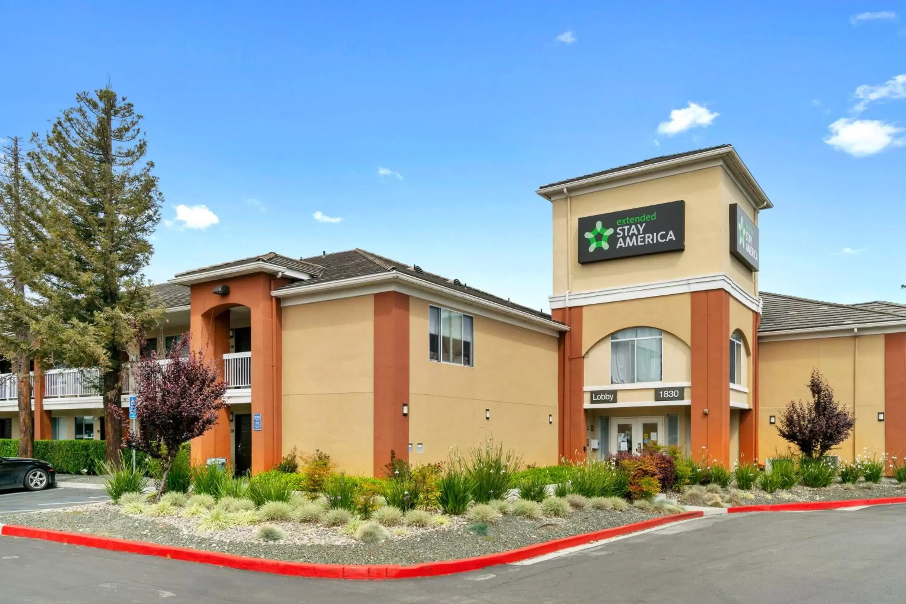 Property building in Extended Stay America Suites - San Francisco - San Mateo - SFO