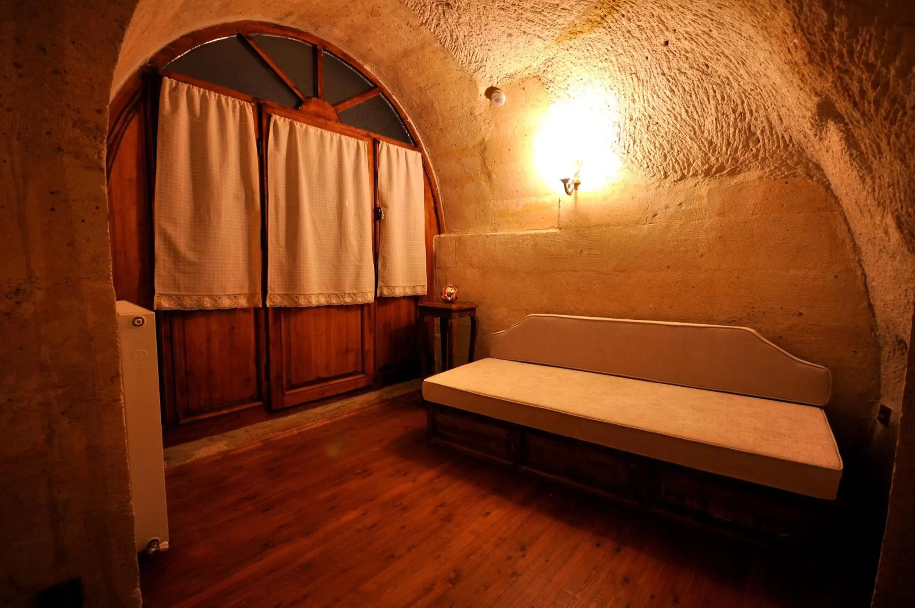 Bed in Has Cave Konak