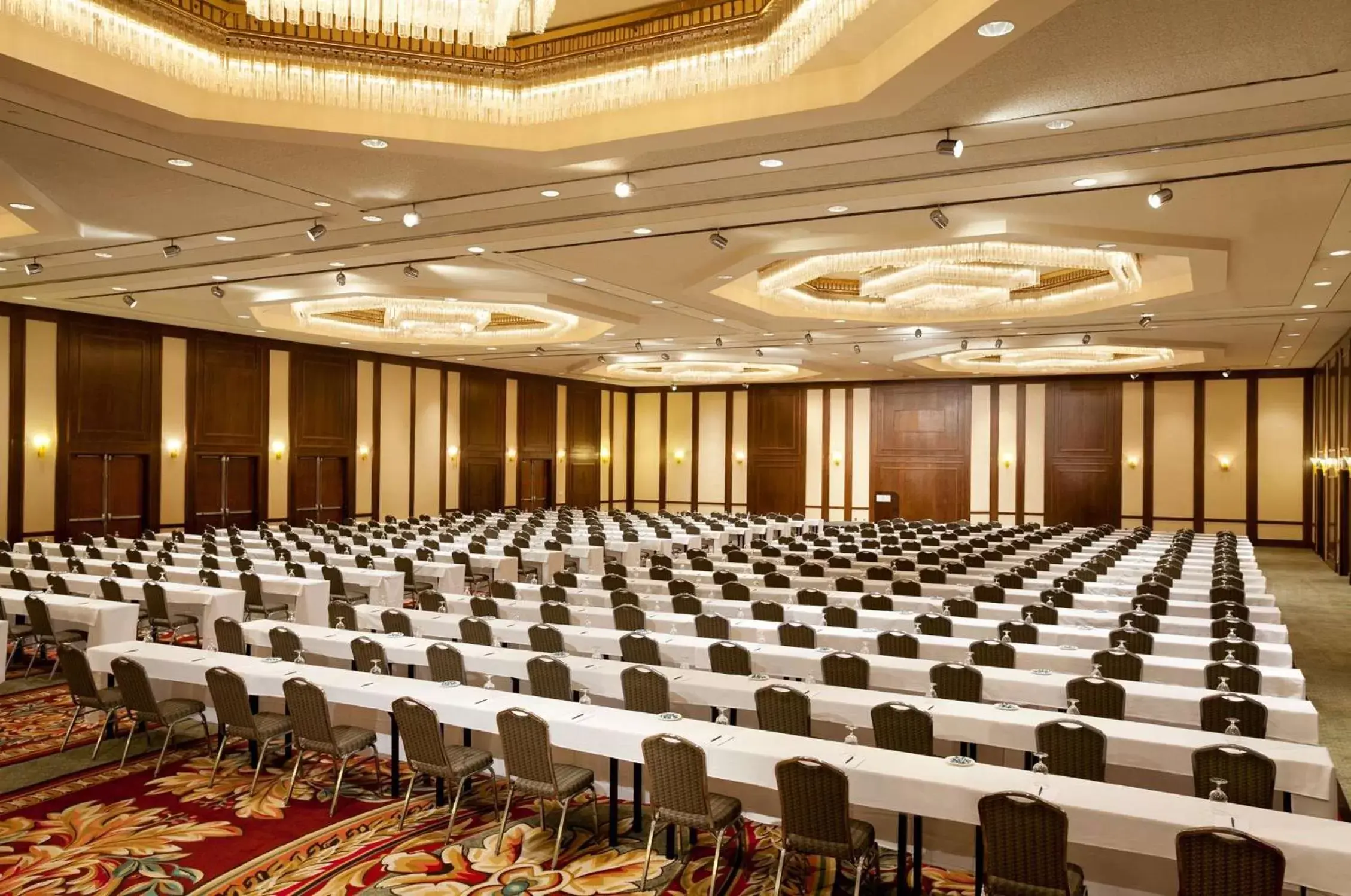 Meeting/conference room in Hilton Stamford Hotel & Executive Meeting Center