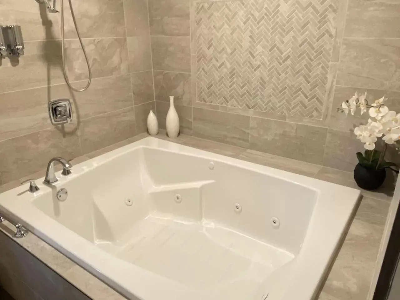 Bath, Bathroom in Bramblebank Cottages