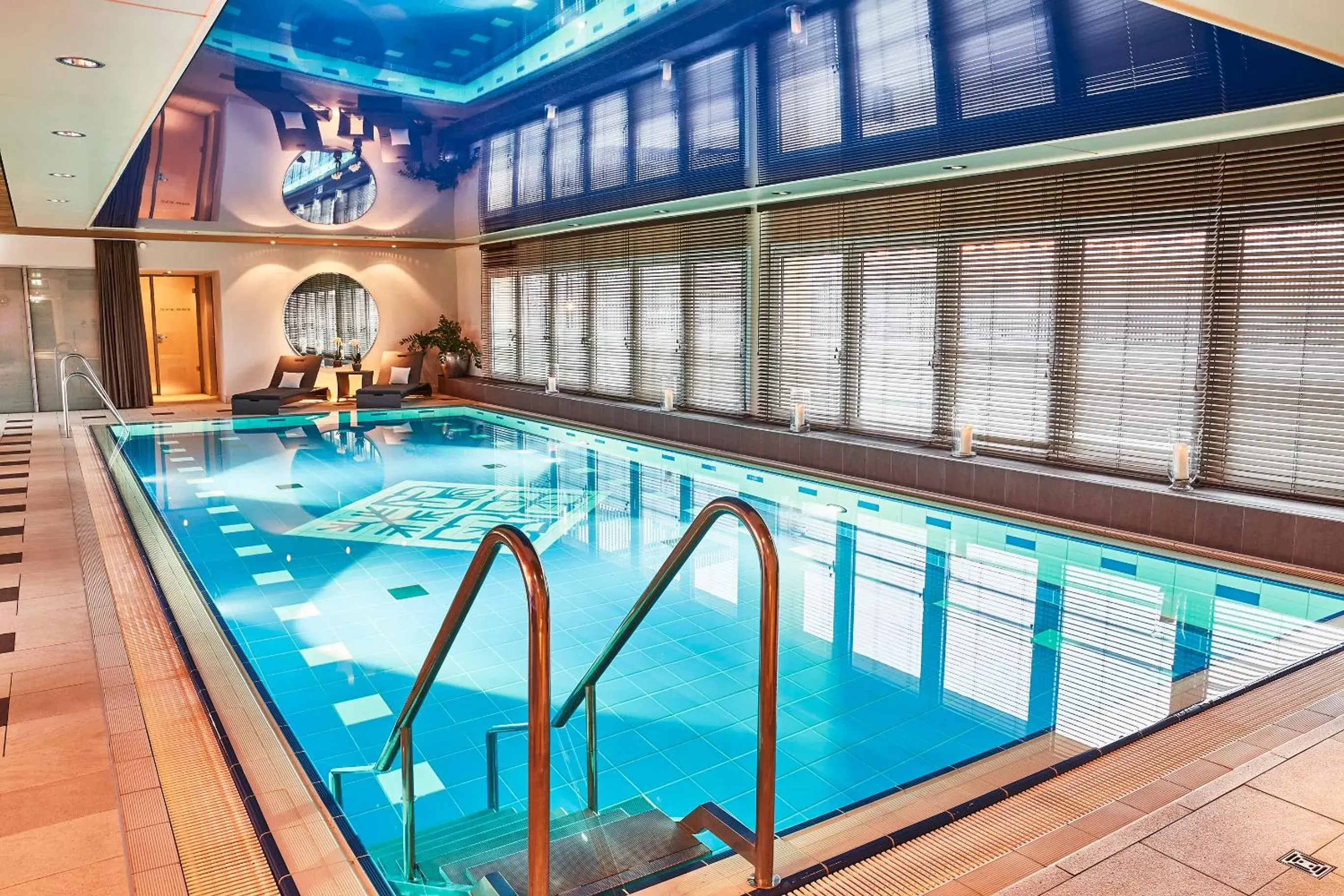 Spa and wellness centre/facilities, Swimming Pool in Vier Jahreszeiten Kempinski München