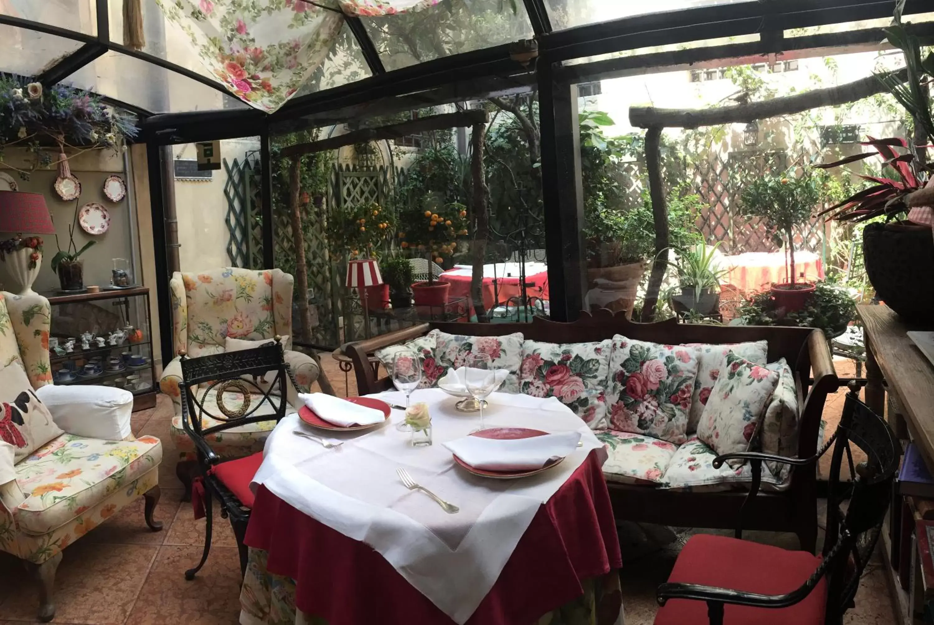 Garden, Restaurant/Places to Eat in Hotel Gabbia D'Oro